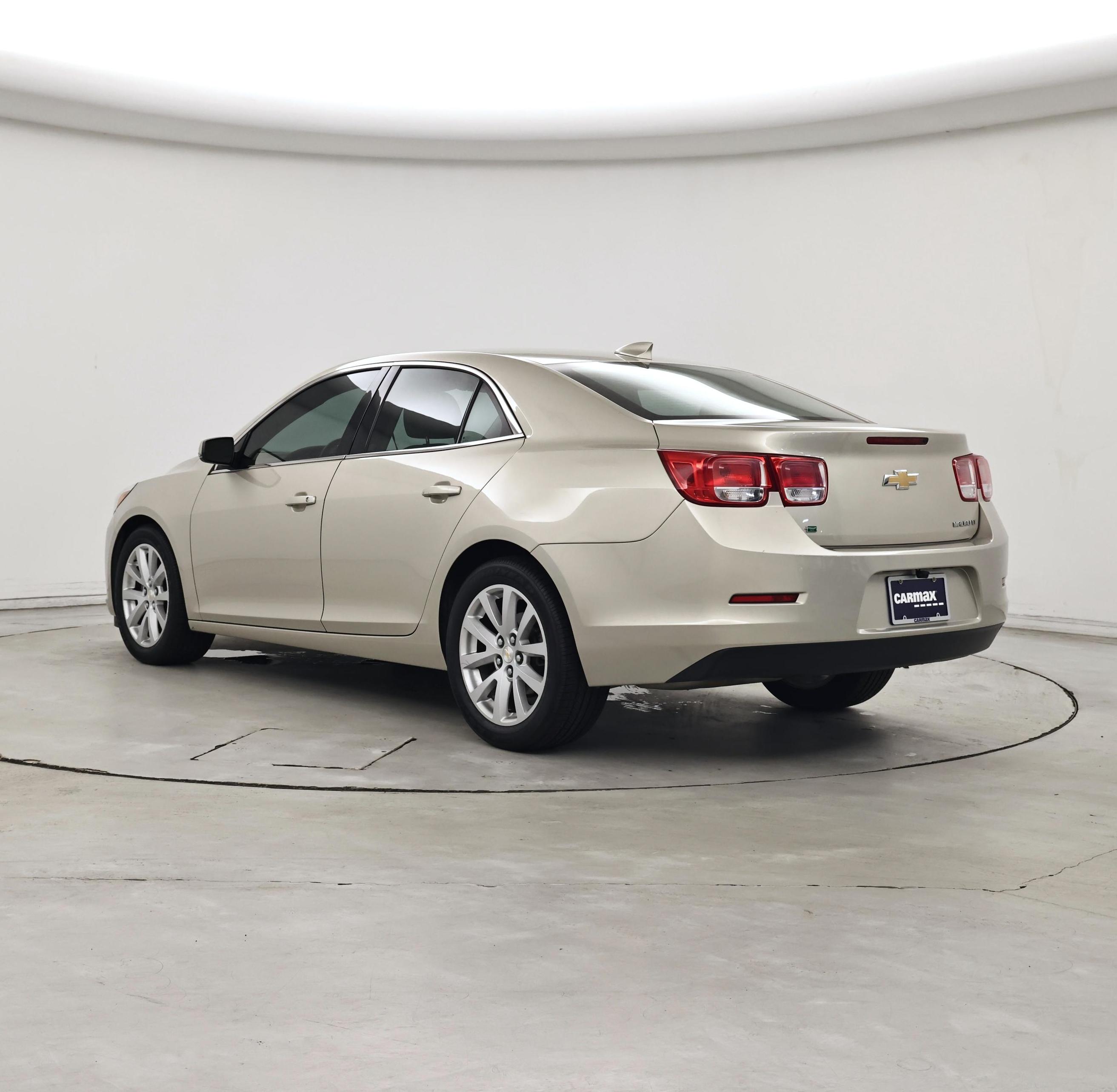 Thumbnail: 2015 Chevrolet Malibu - 2