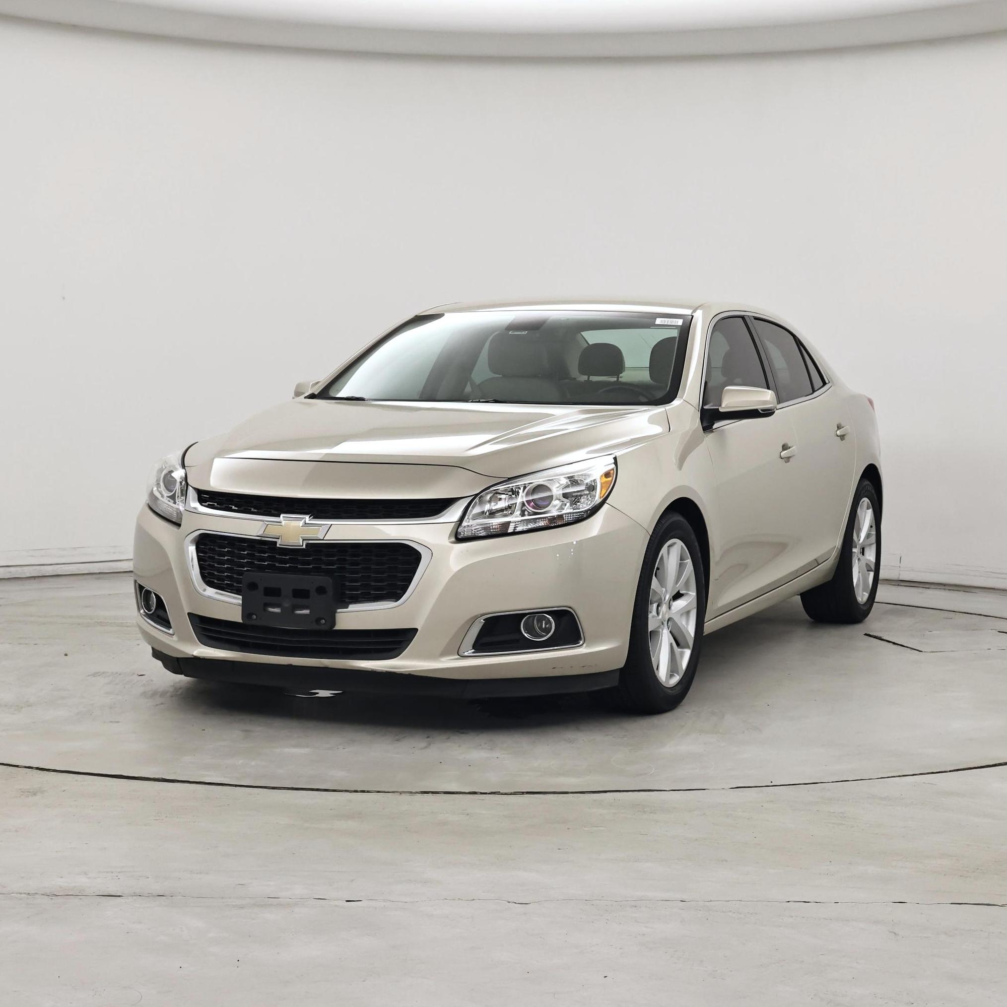 Thumbnail: 2015 Chevrolet Malibu - 4