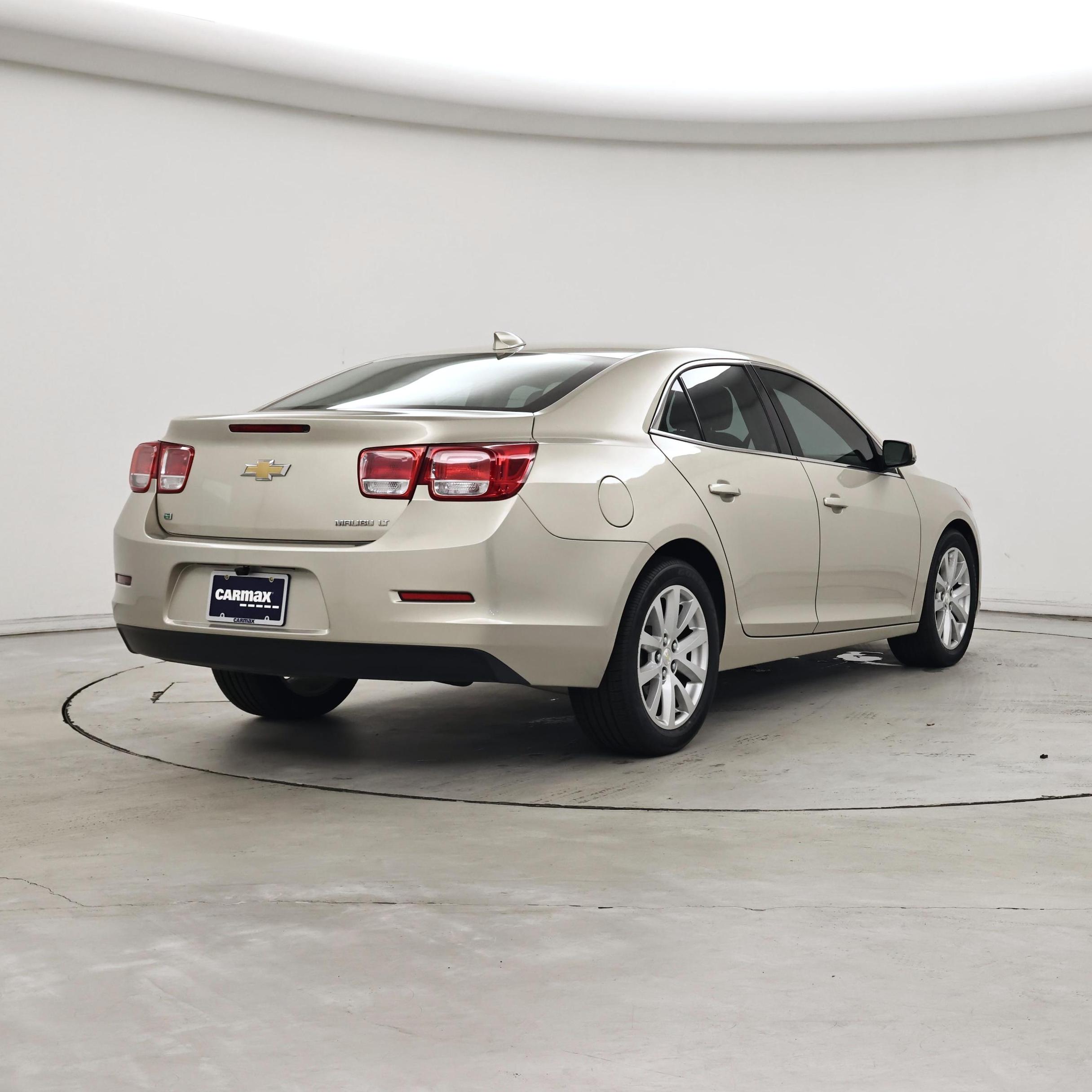 Thumbnail: 2015 Chevrolet Malibu - 8
