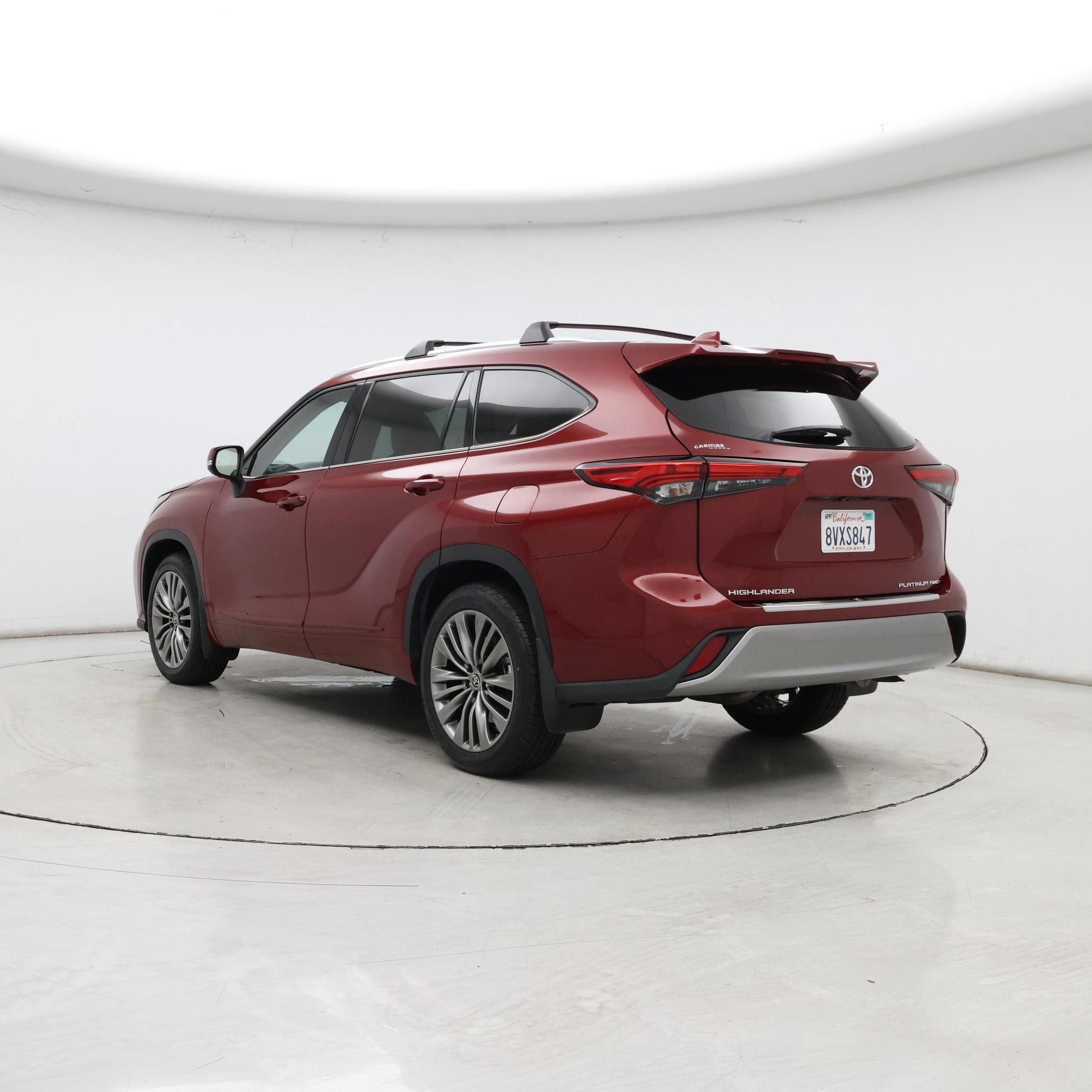 Thumbnail: 2021 Toyota Highlander - 2