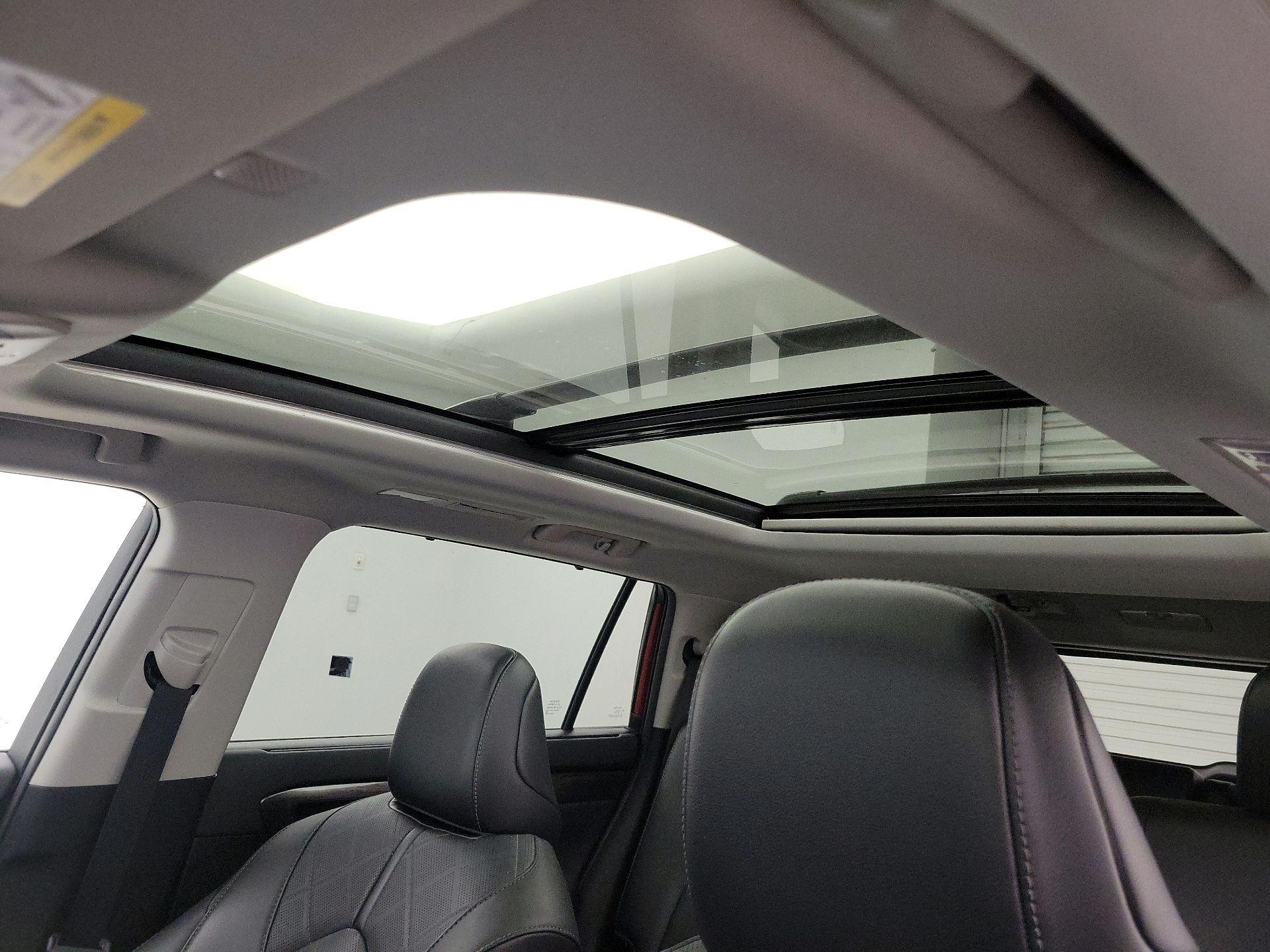 Thumbnail: 2021 Toyota Highlander - 19