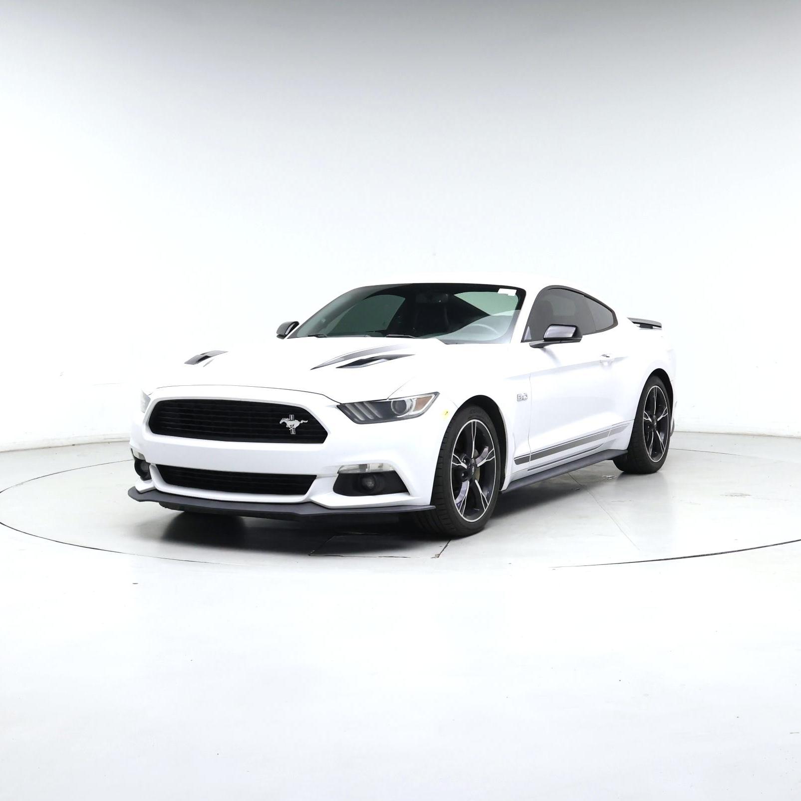 Thumbnail: 2016 Ford Mustang - 4