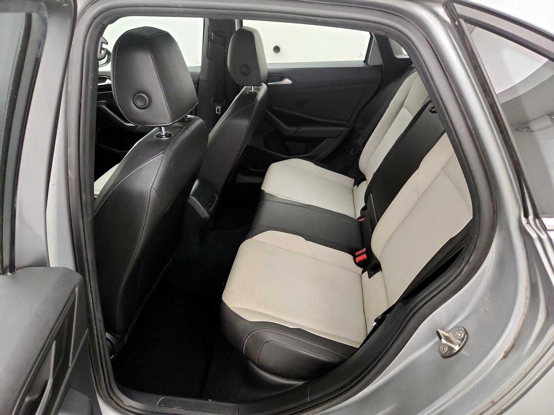 Thumbnail: 2019 Volkswagen Jetta - 20