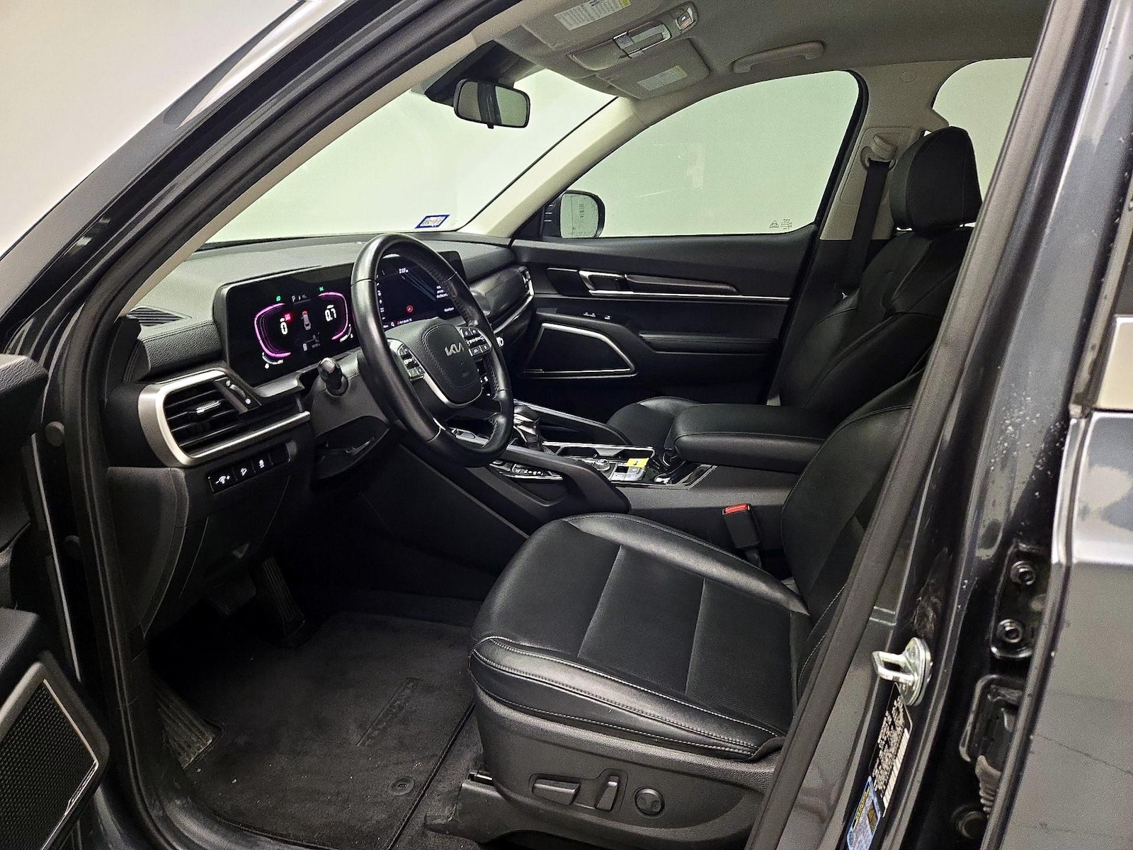 2023 Kia Telluride S - Photo 10