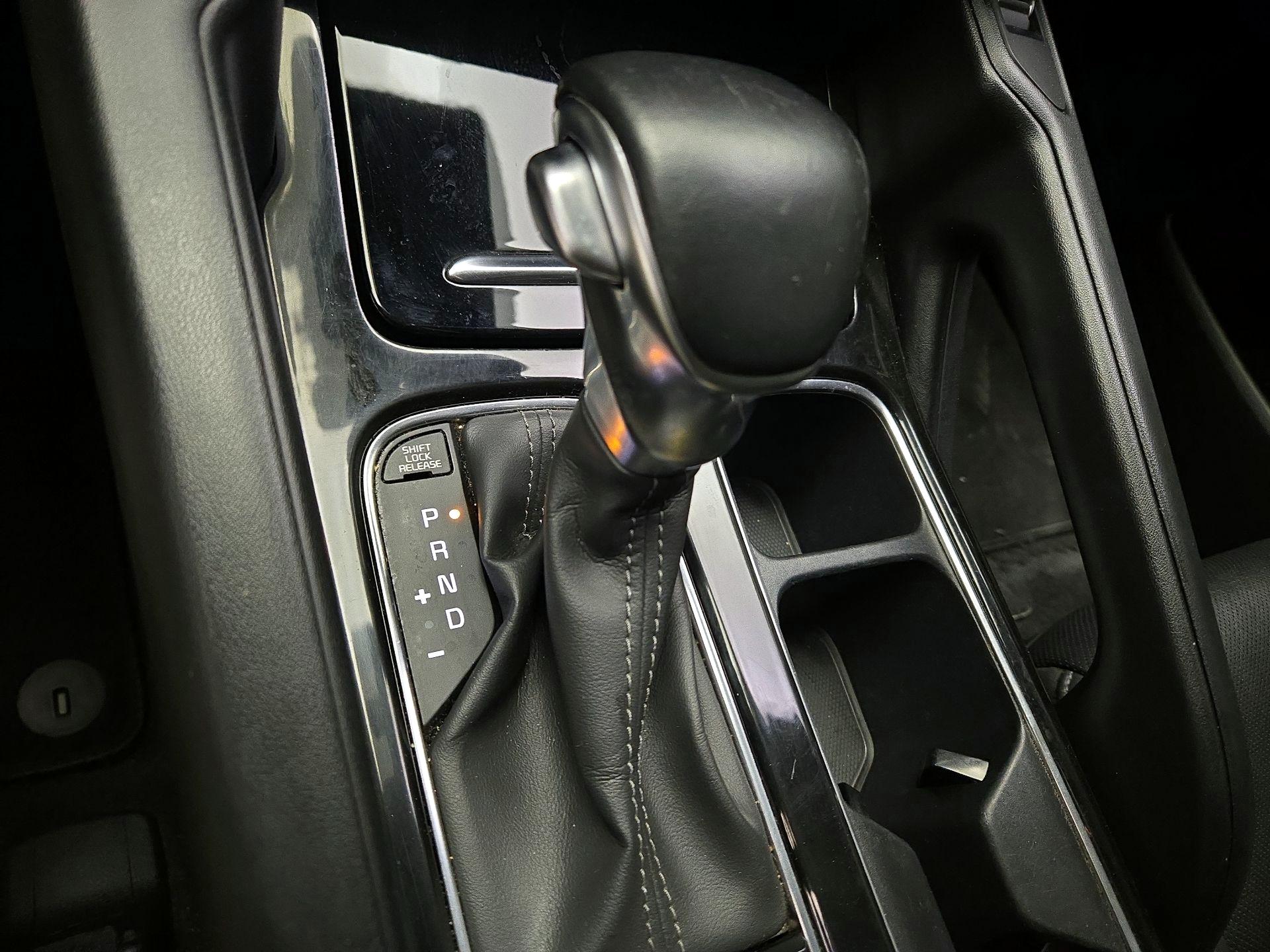 Thumbnail: 2023 Kia Telluride - 16