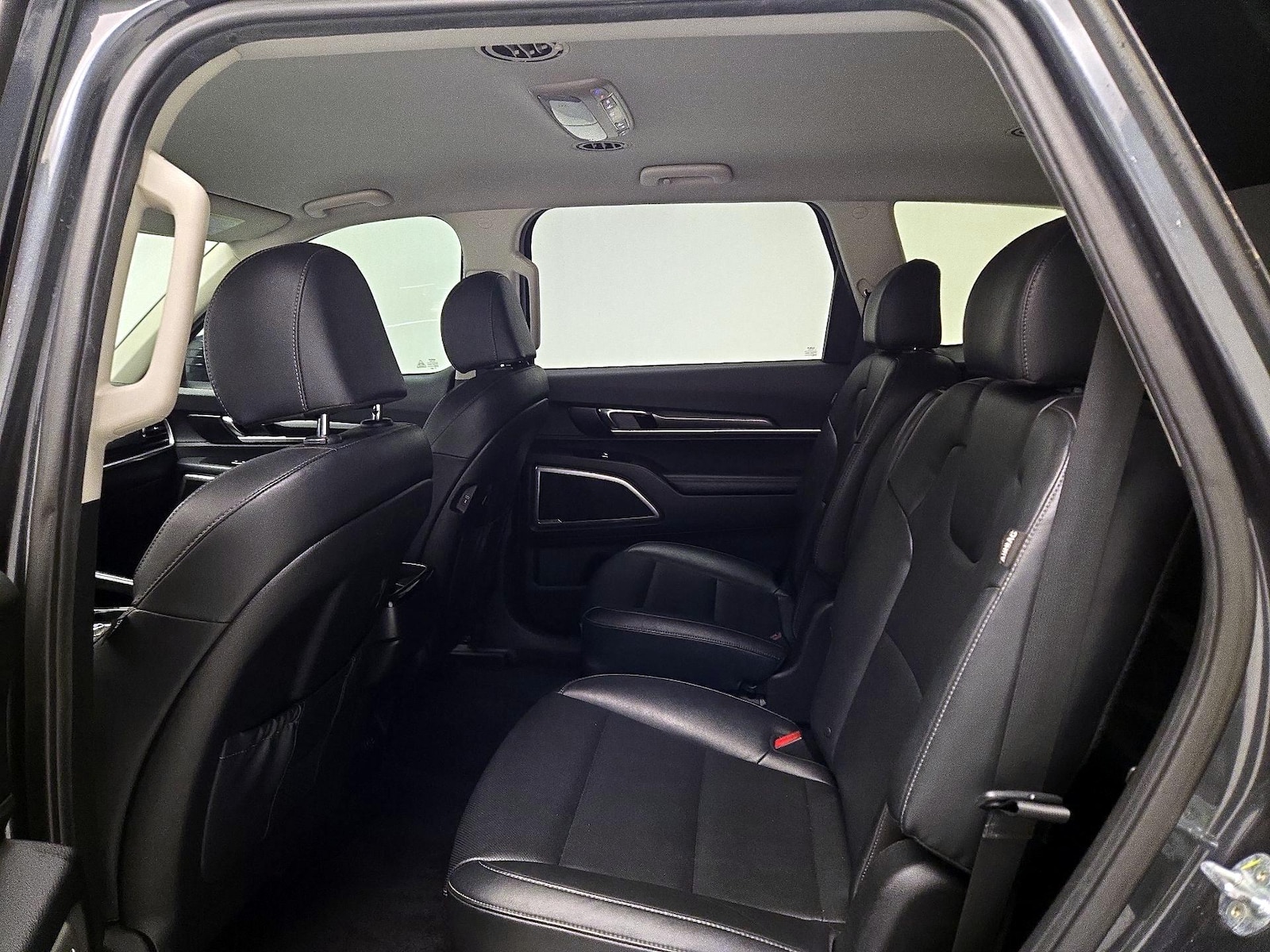 2023 Kia Telluride S - Photo 19