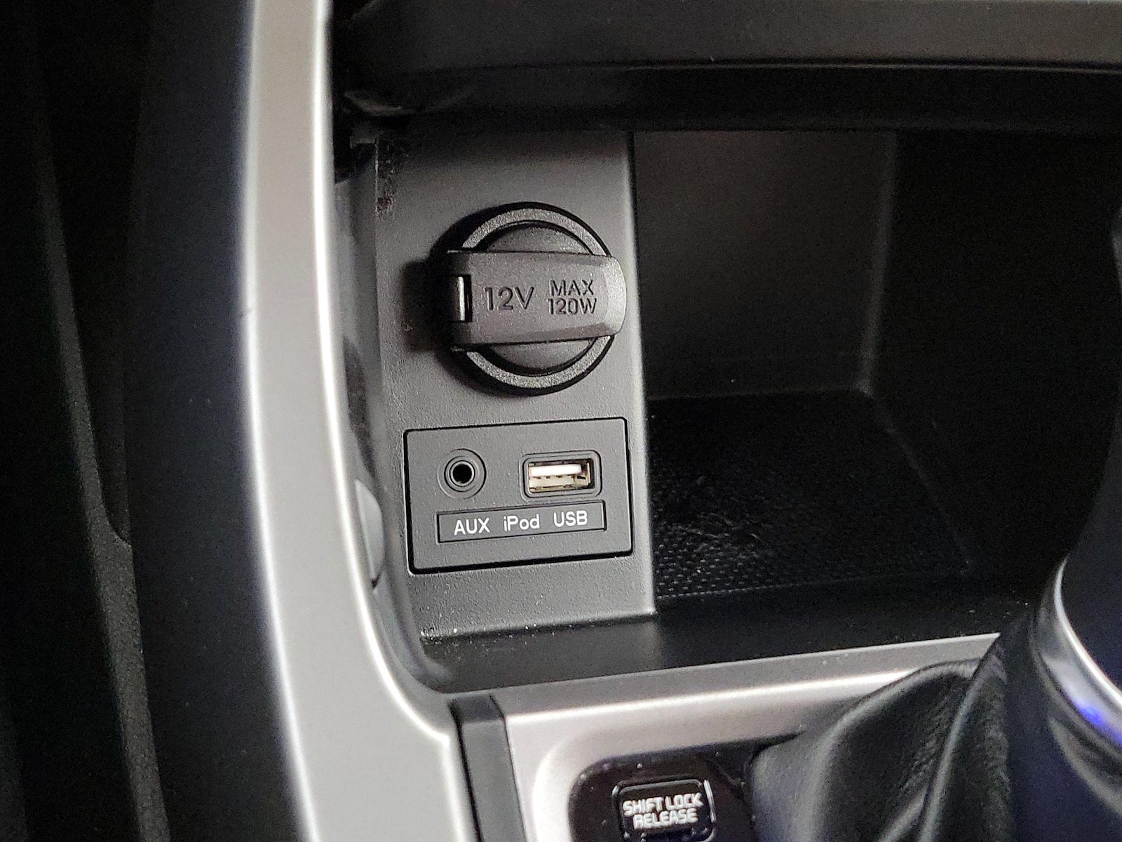 2014 Hyundai Elantra Limited - Photo 20