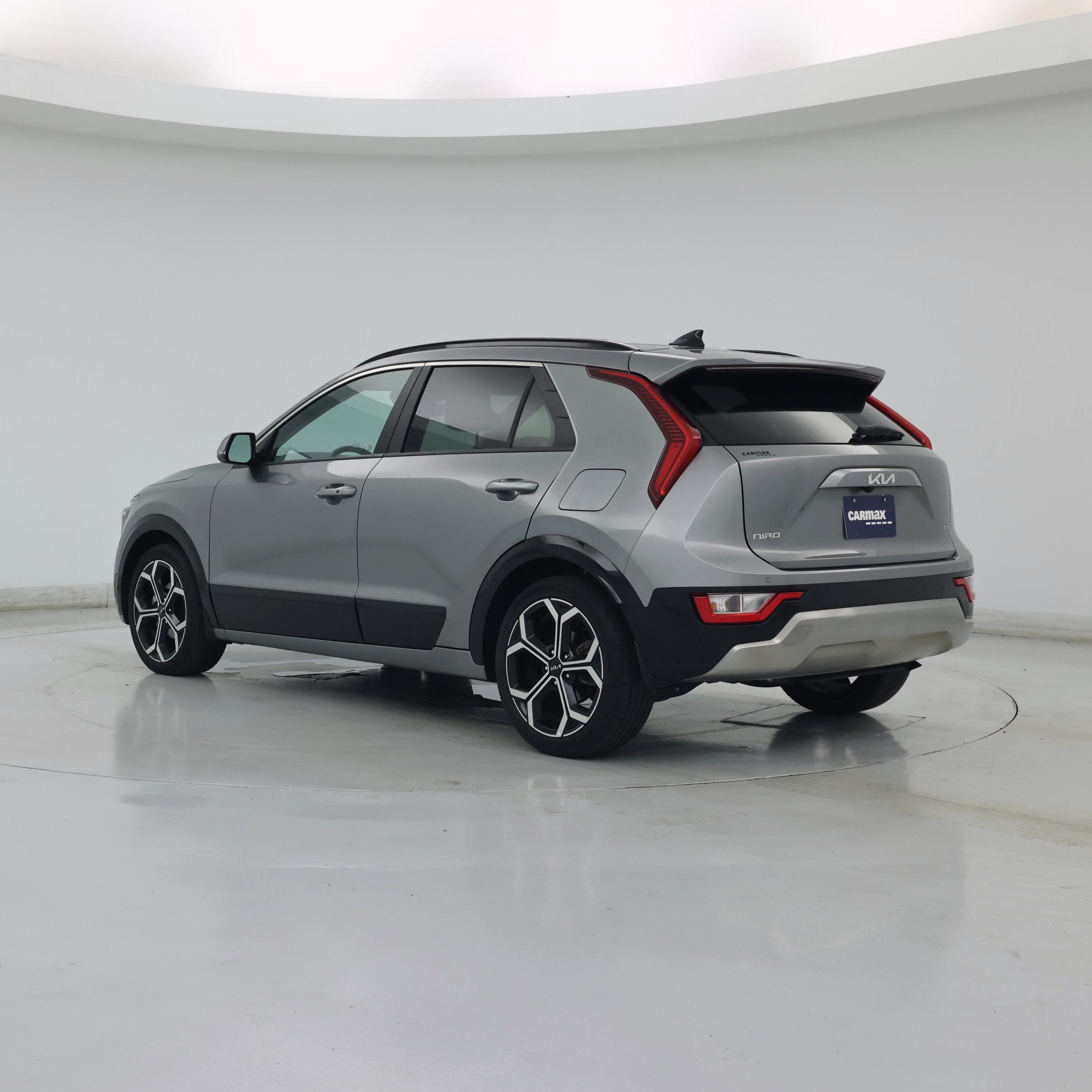 Thumbnail: 2023 Kia Niro - 2