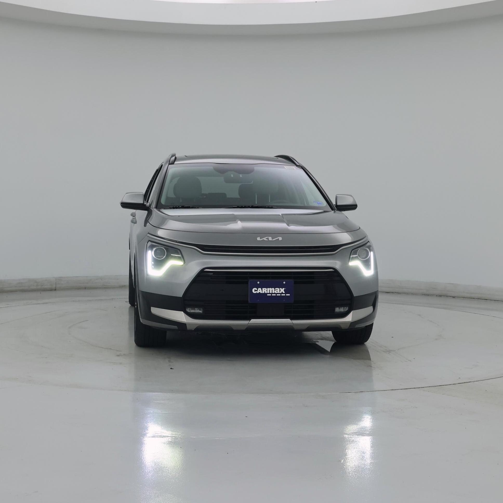 Thumbnail: 2023 Kia Niro - 5