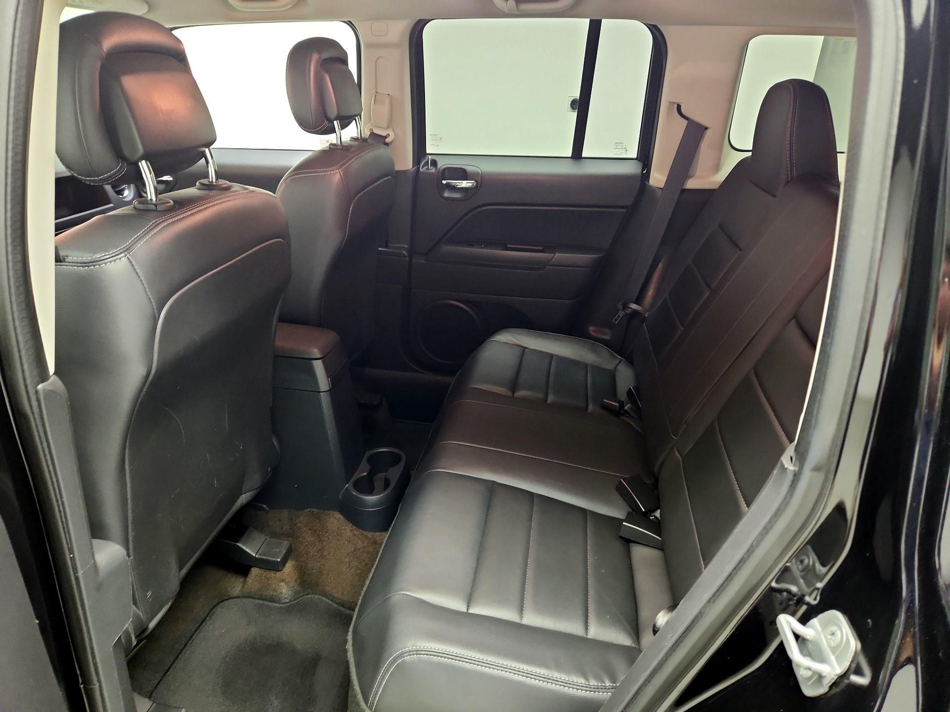 Thumbnail: 2014 Jeep Patriot - 15