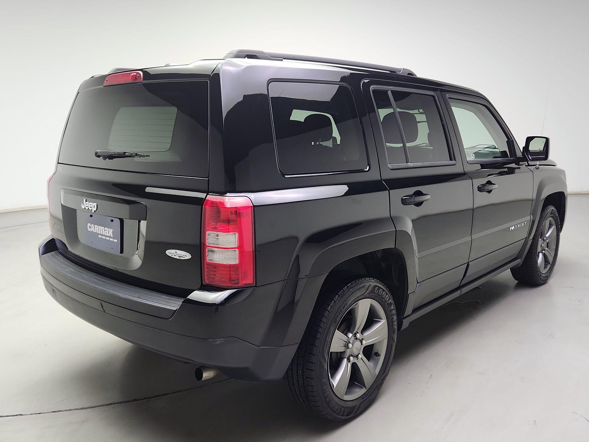 Thumbnail: 2014 Jeep Patriot - 5