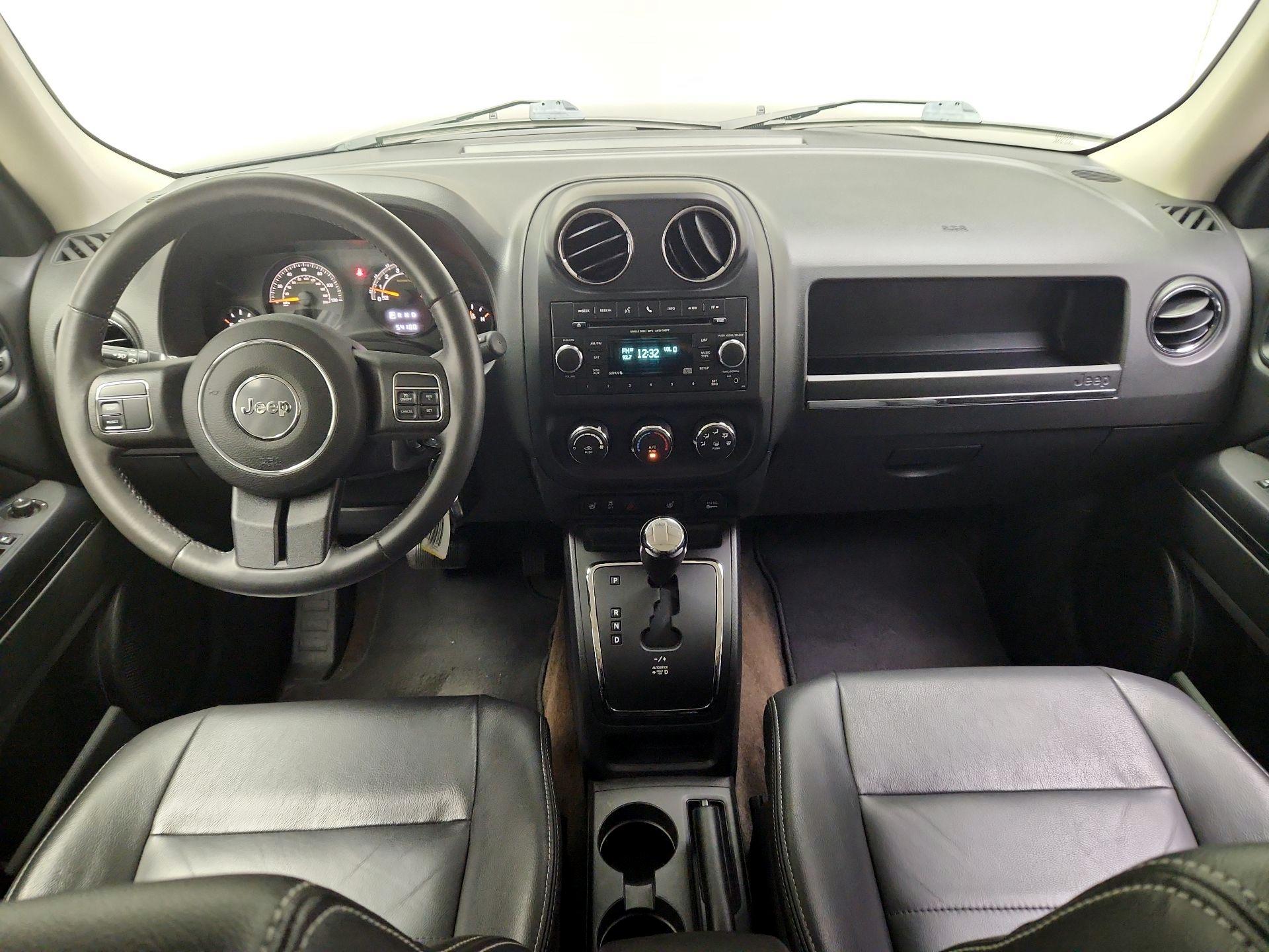 Thumbnail: 2014 Jeep Patriot - 8