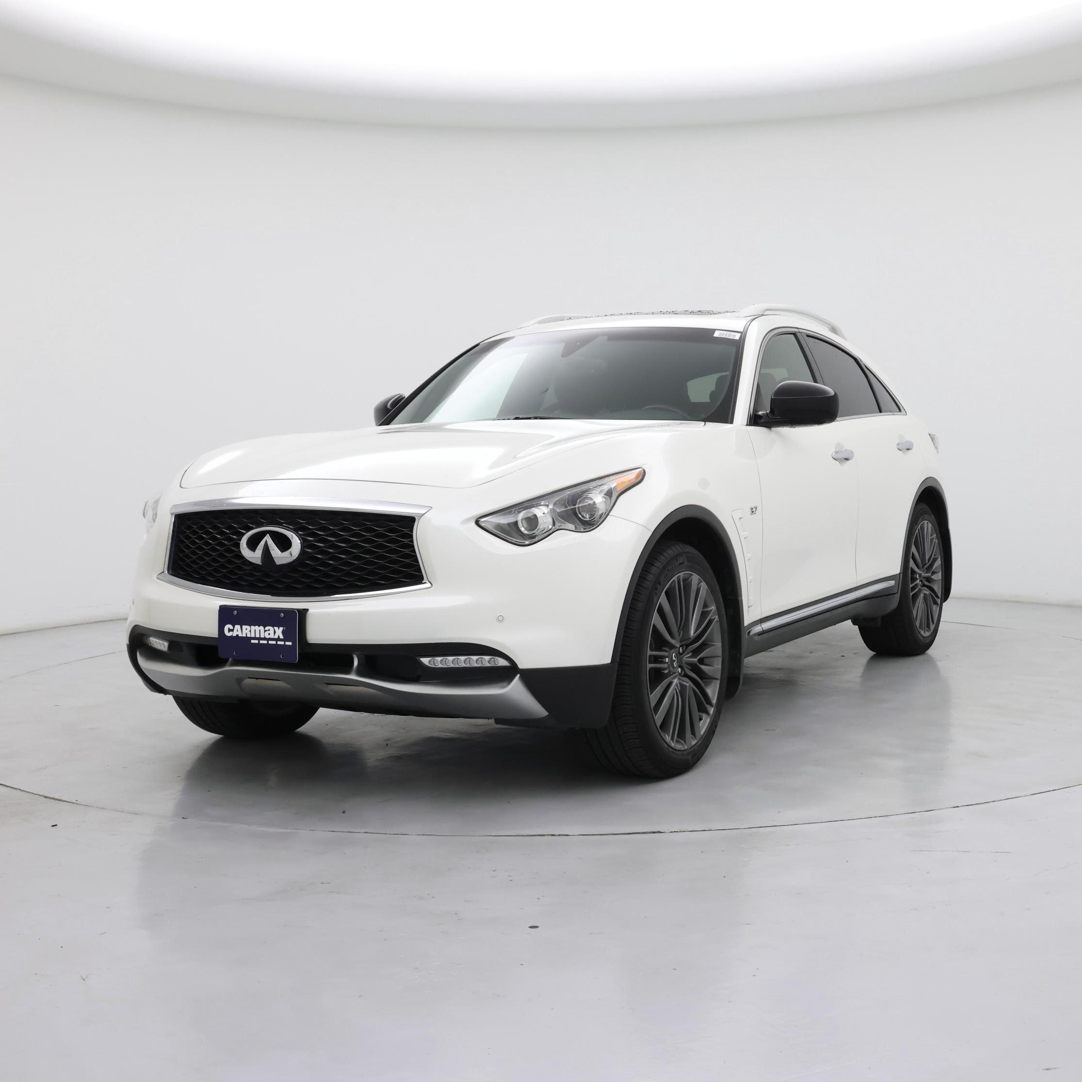 Thumbnail: 2017 INFINITI QX70 - 4