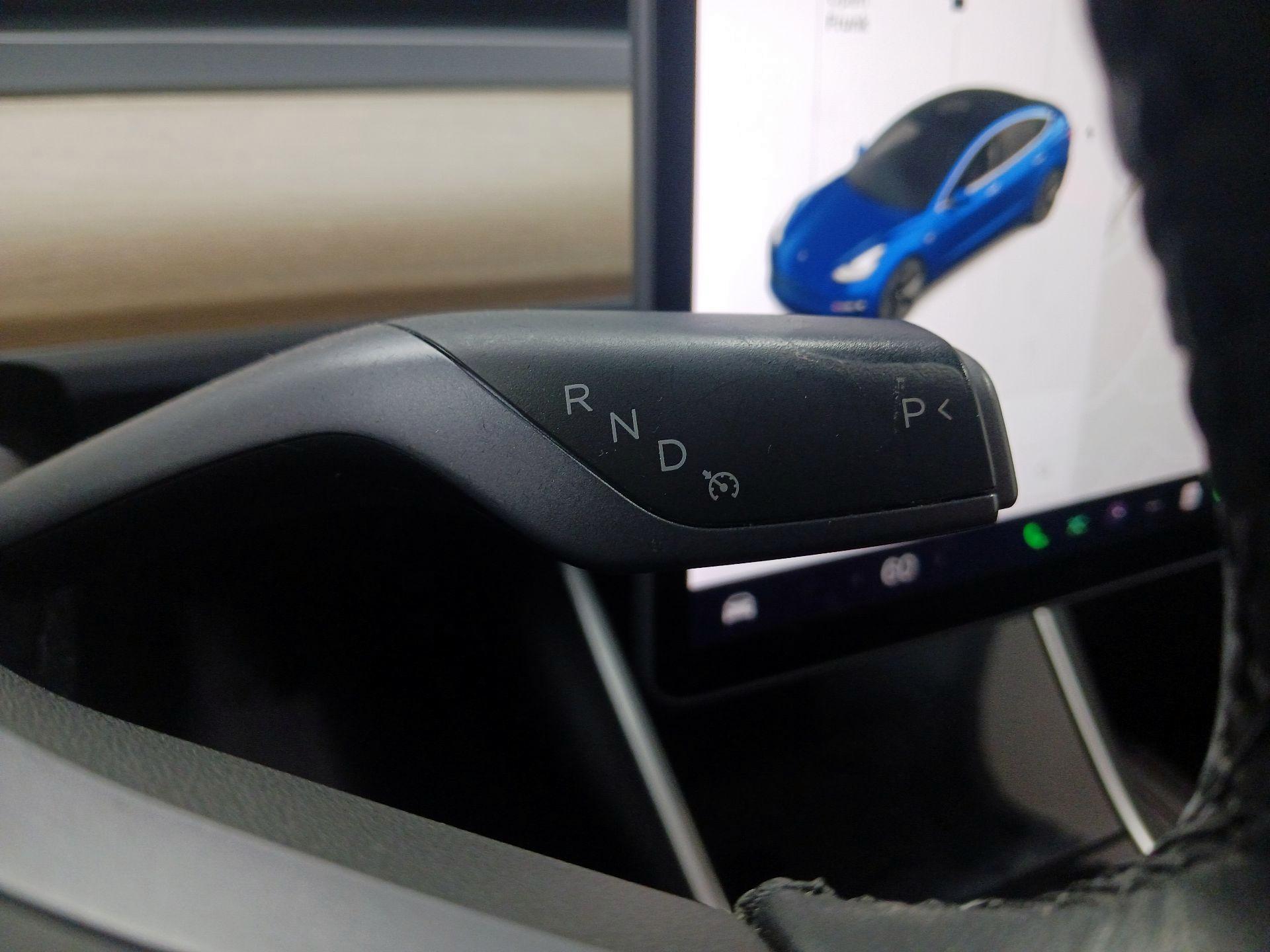 Thumbnail: 2019 Tesla Model 3 - 17