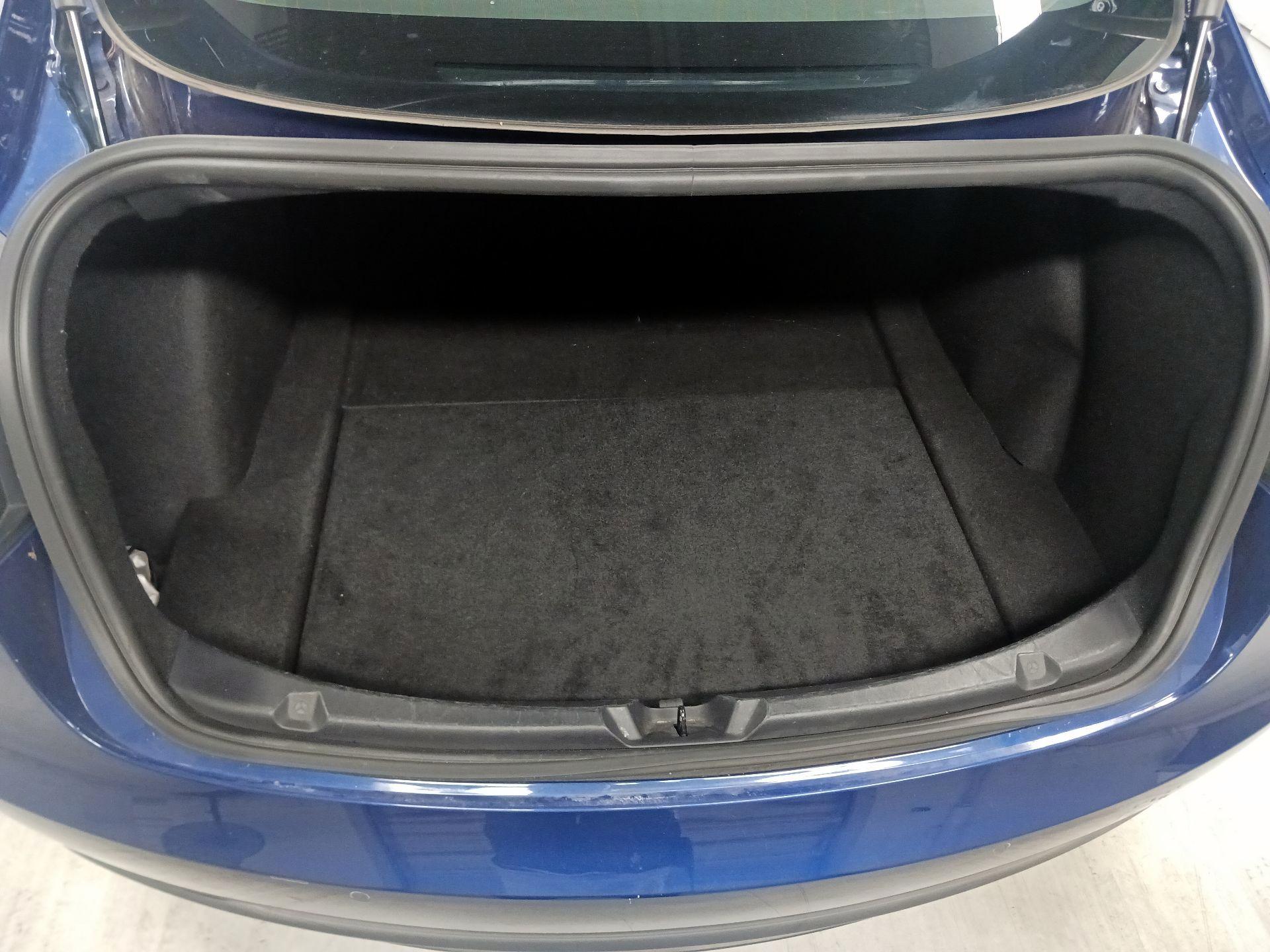 Thumbnail: 2019 Tesla Model 3 - 20
