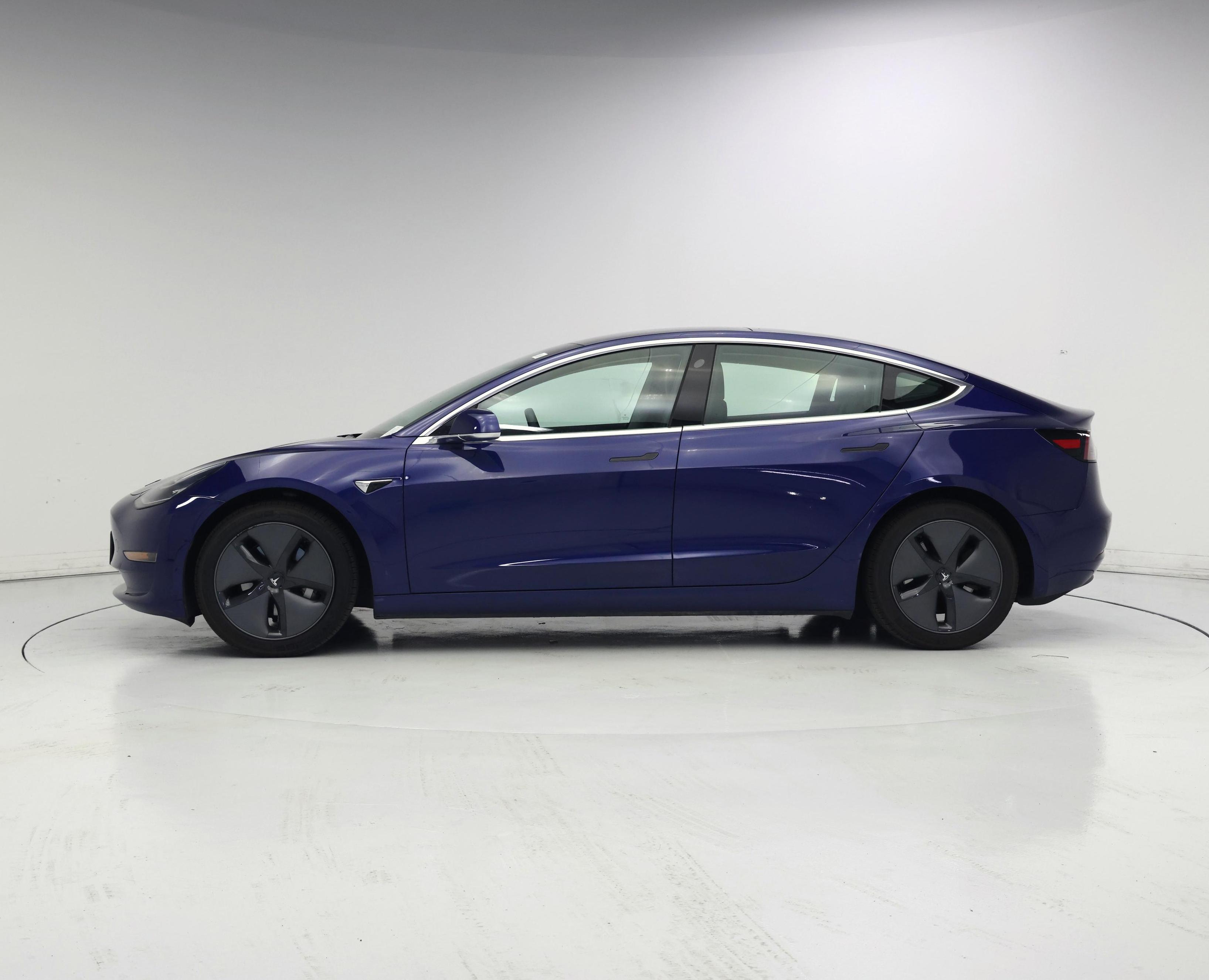 Thumbnail: 2019 Tesla Model 3 - 3