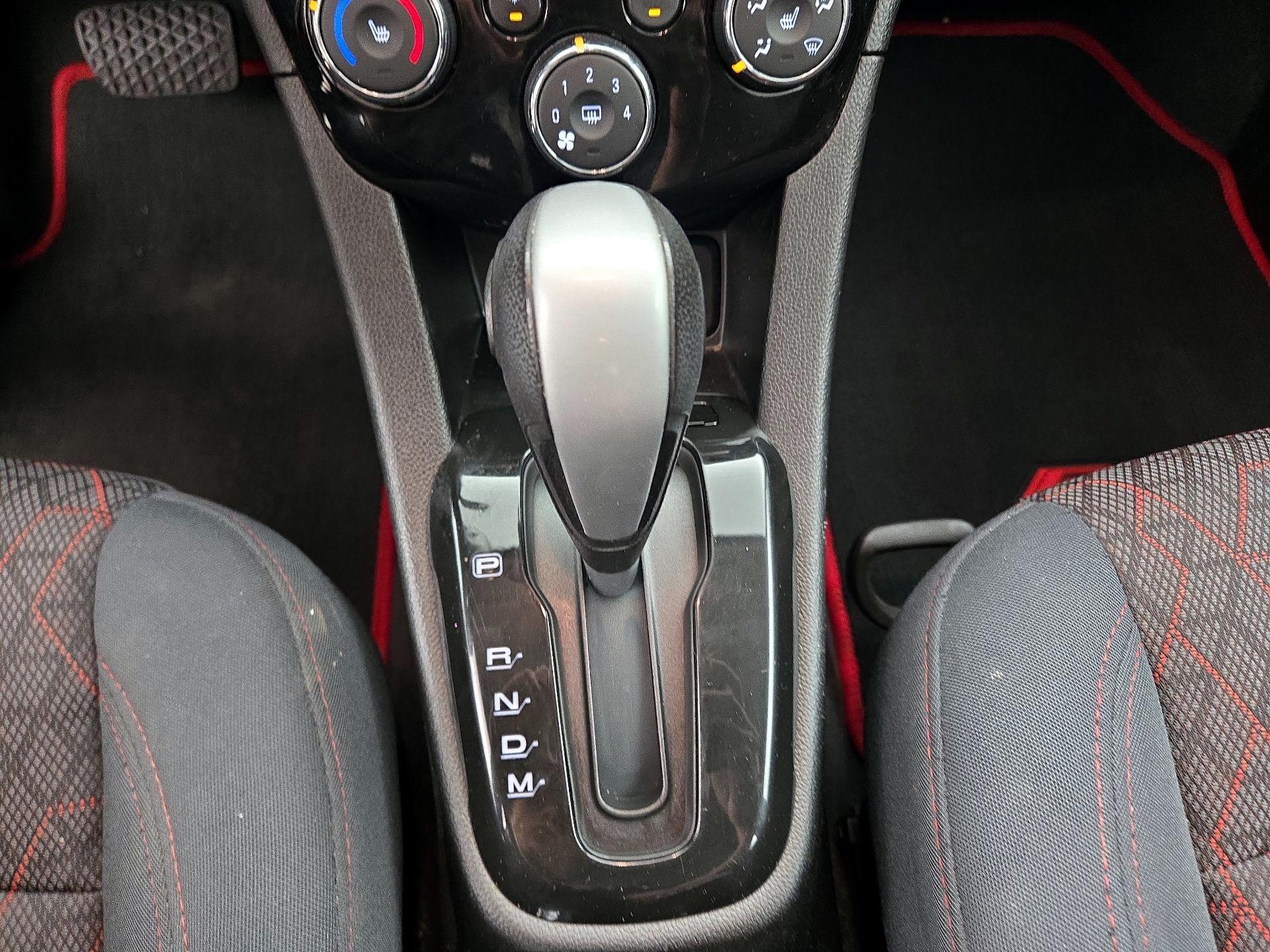 Thumbnail: 2017 Chevrolet Sonic - 17