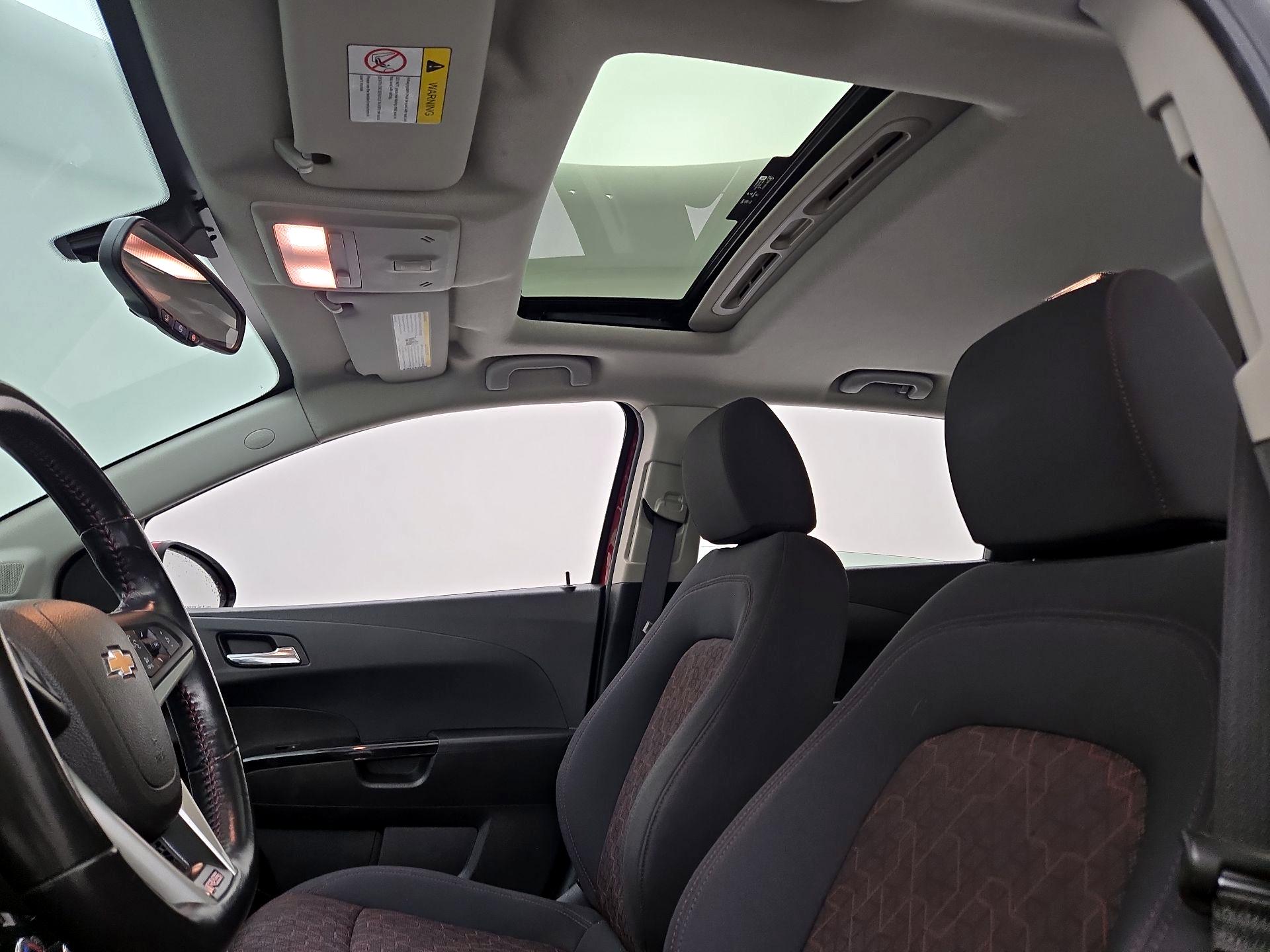 Thumbnail: 2017 Chevrolet Sonic - 19