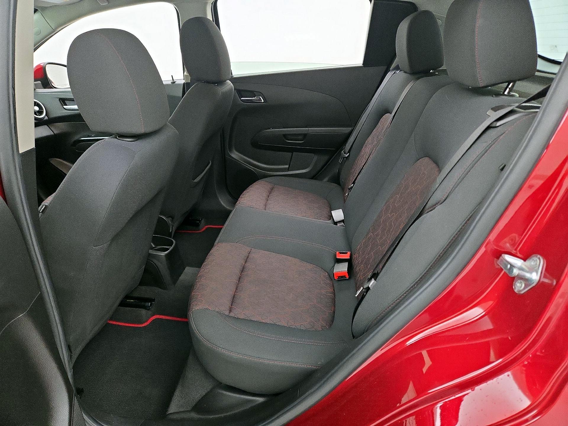 Thumbnail: 2017 Chevrolet Sonic - 20