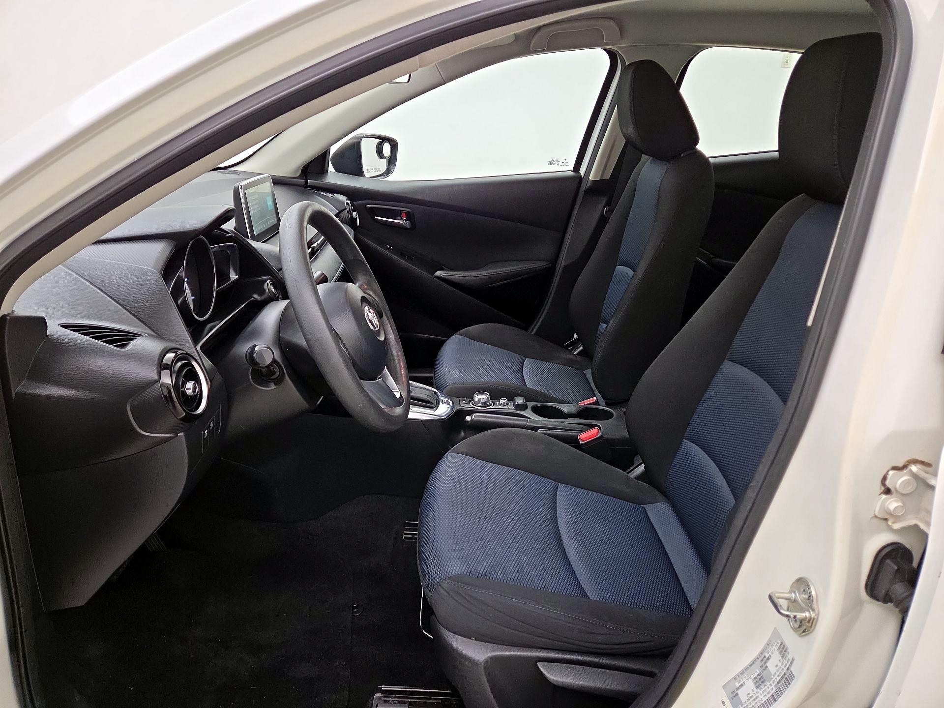 Thumbnail: 2018 Toyota Yaris iA - 11