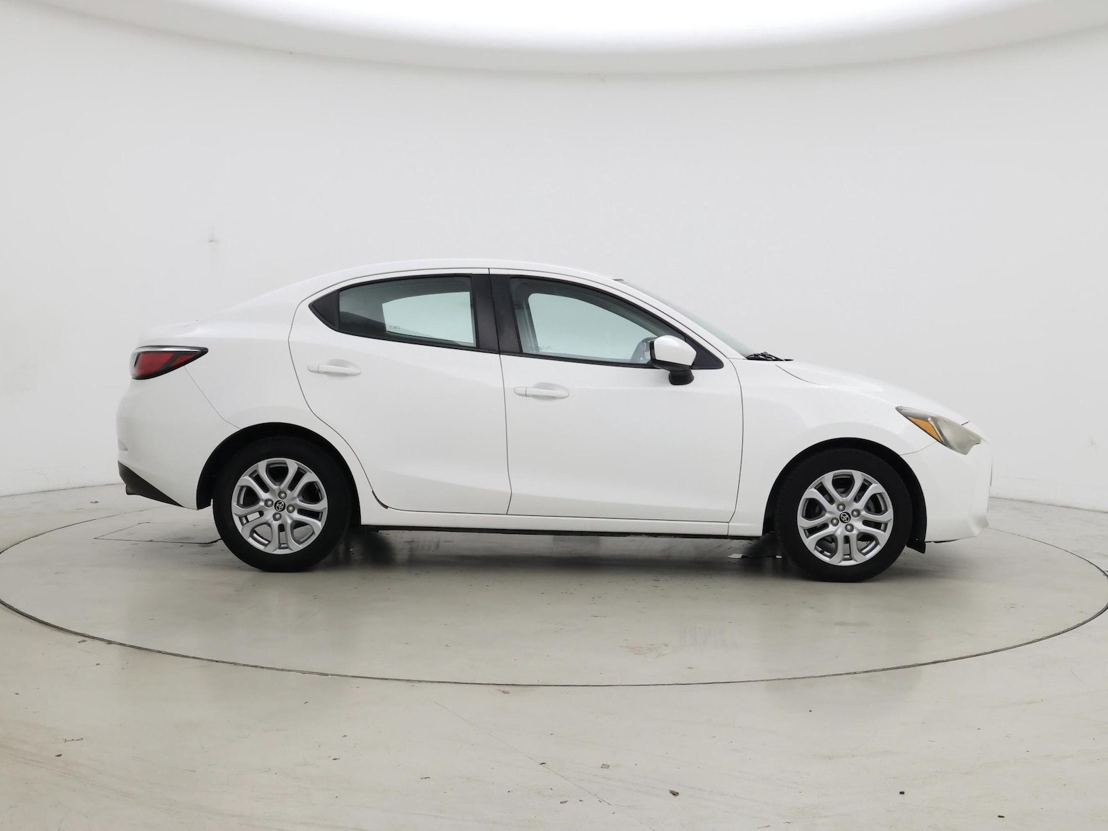 2018 Toyota Yaris iA Base - Photo 8