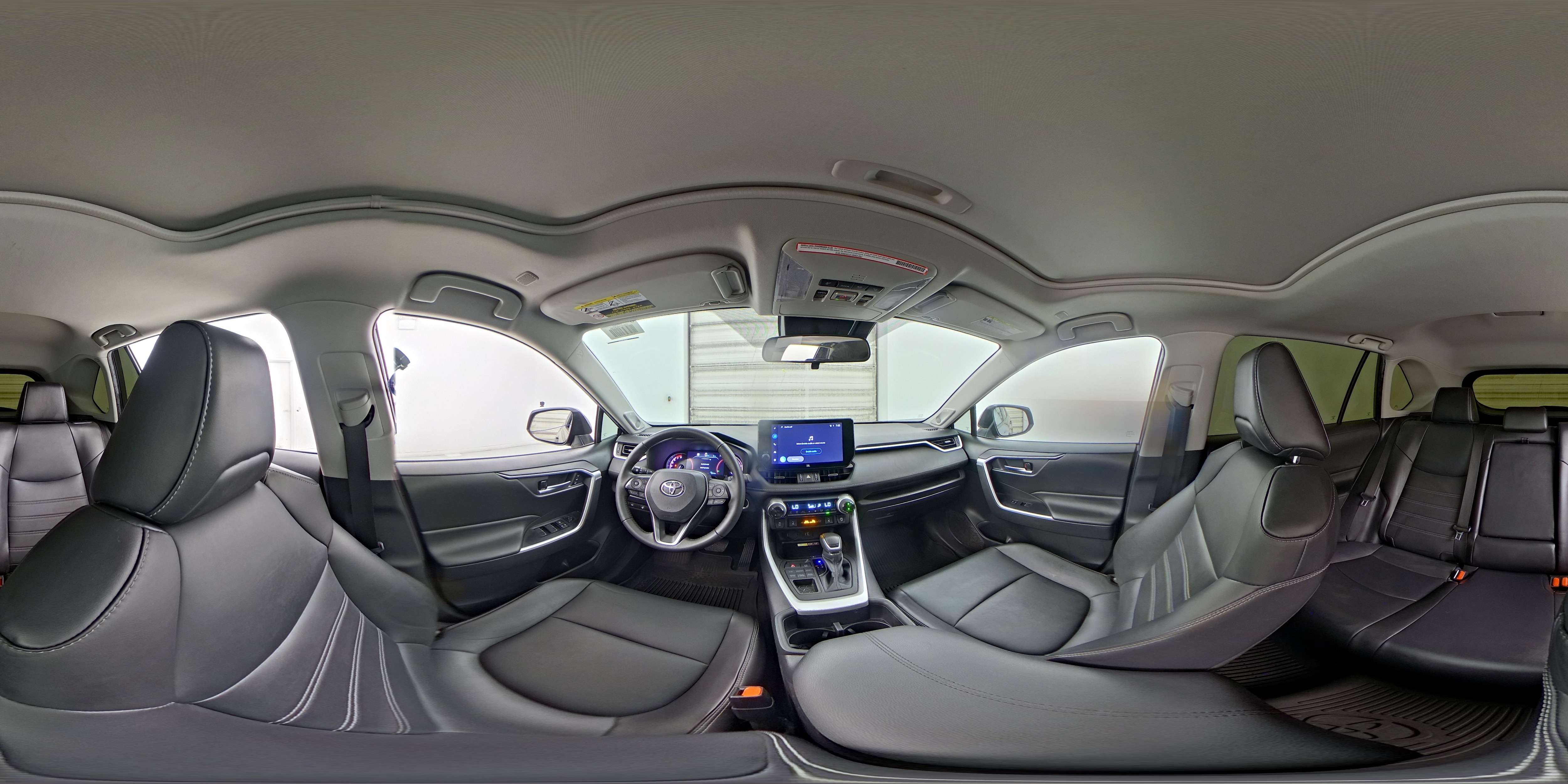 2023 Toyota RAV4 XLE Premium - Photo 16