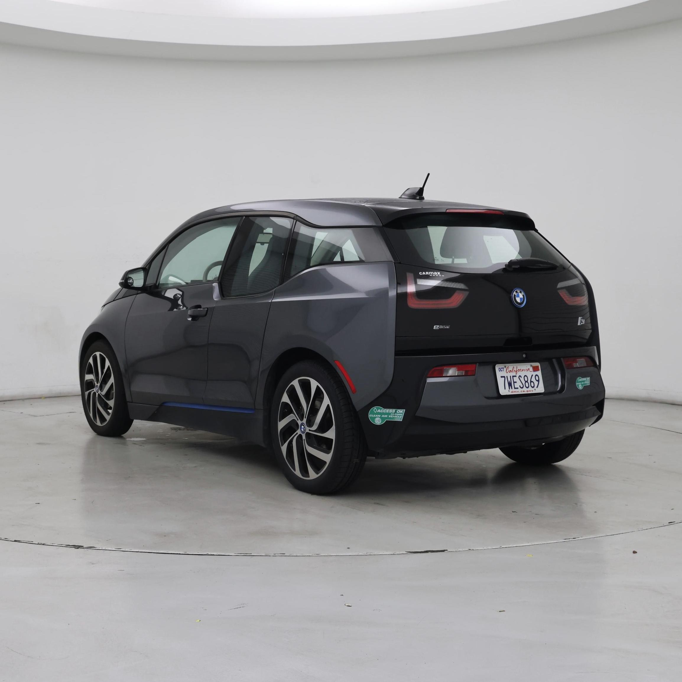 Thumbnail: 2017 BMW i3 - 2