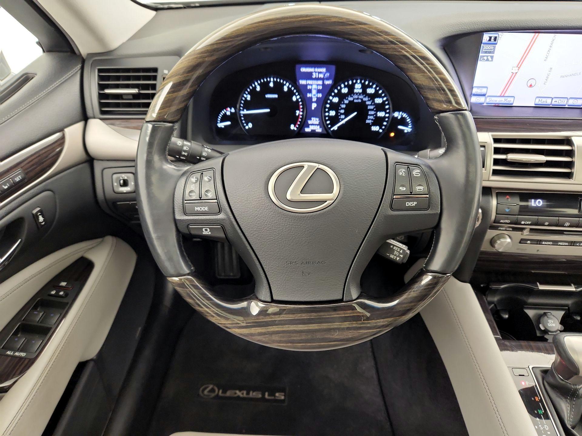 Thumbnail: 2014 Lexus LS - 10