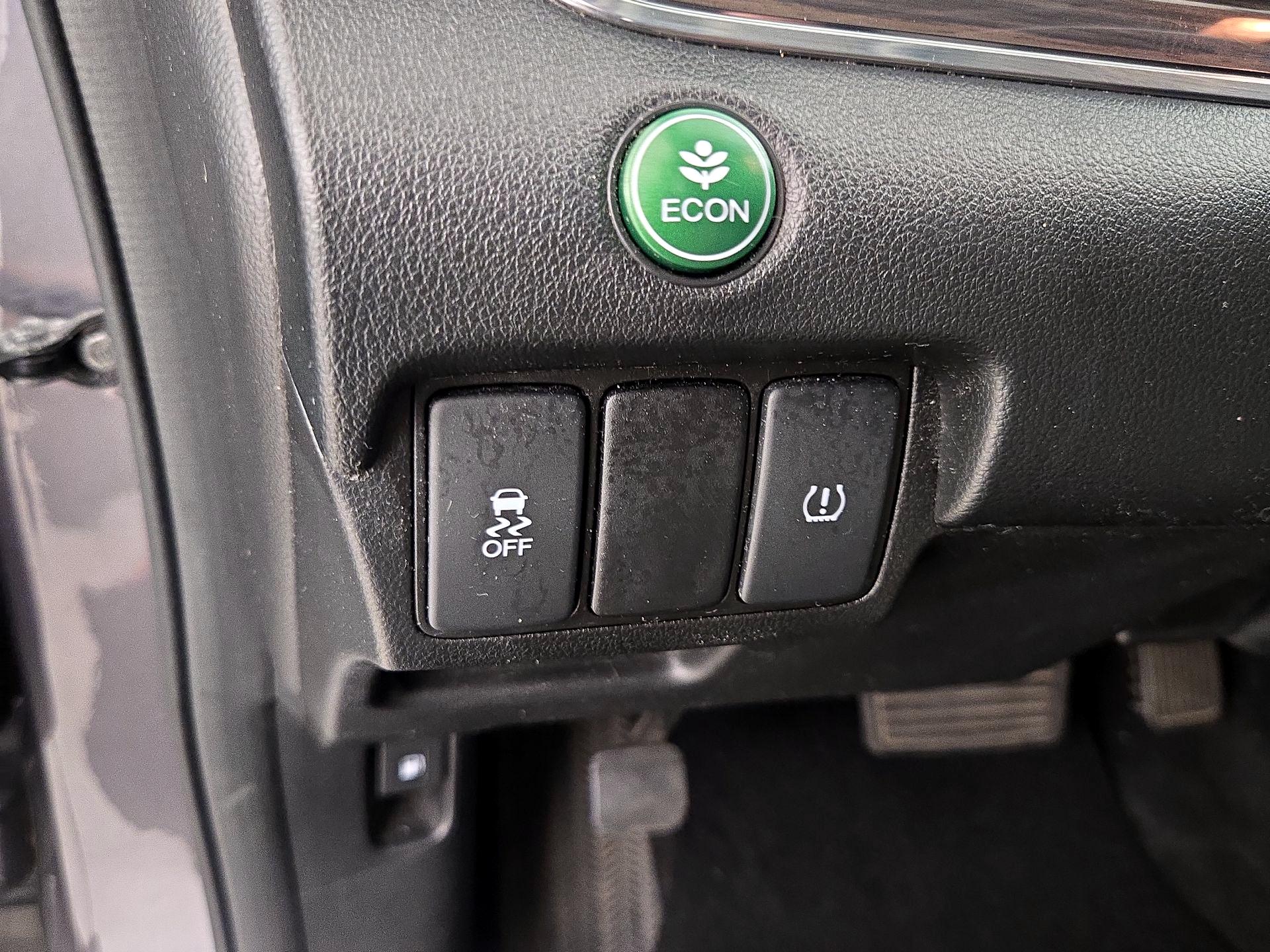 Thumbnail: 2015 Honda CR-V - 13
