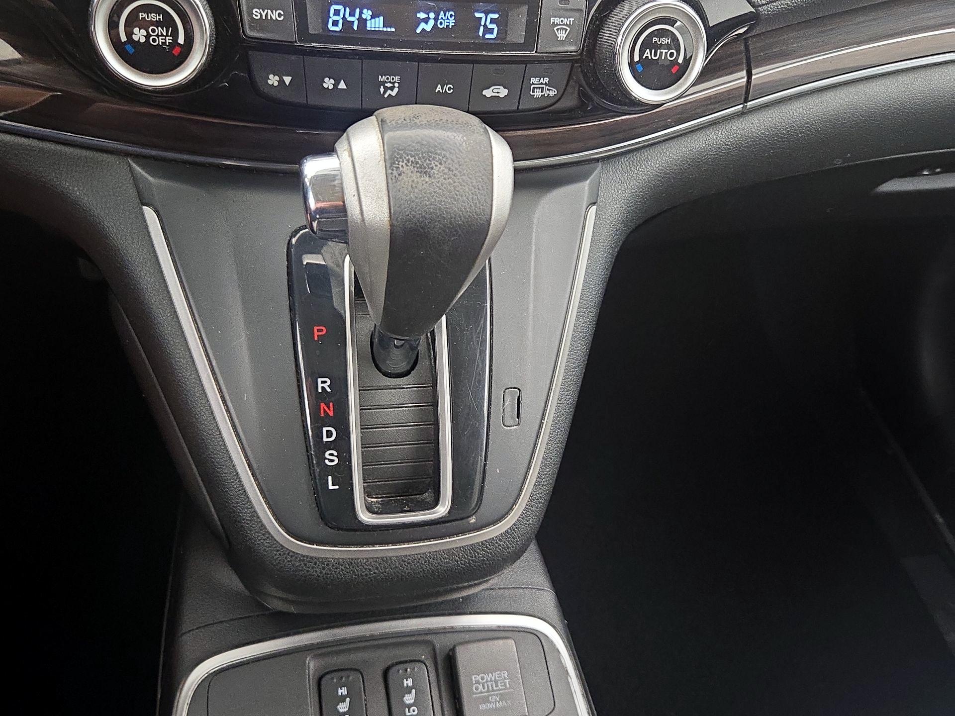 Thumbnail: 2015 Honda CR-V - 17