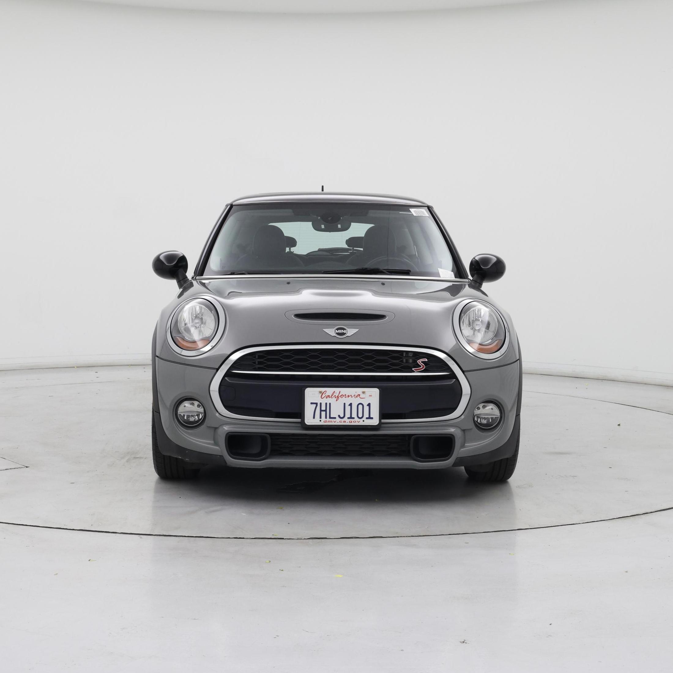 Thumbnail: 2015 MINI Cooper Hardtop - 5