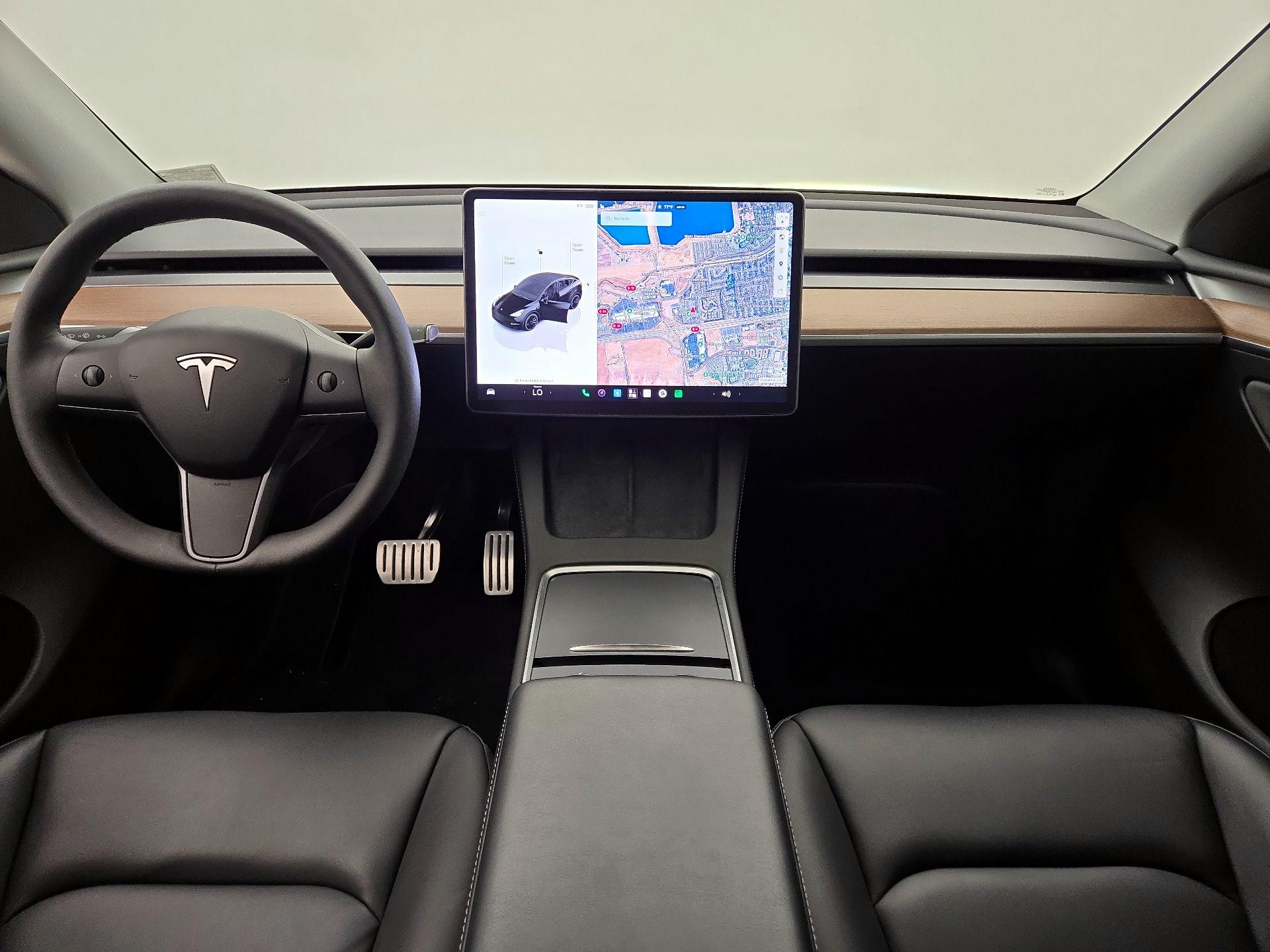 Thumbnail: 2024 Tesla Model Y - 9