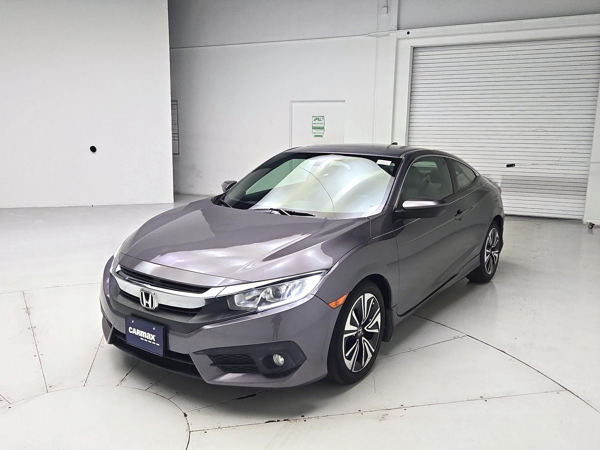 Thumbnail: 2017 Honda Civic - 3
