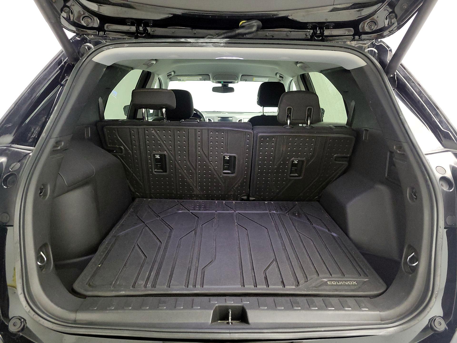 Thumbnail: 2019 Chevrolet Equinox - 16