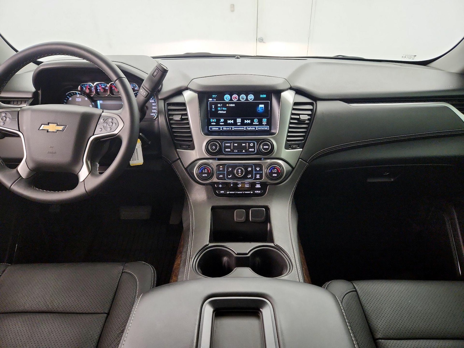 2020 Chevrolet Tahoe LS - Photo 8