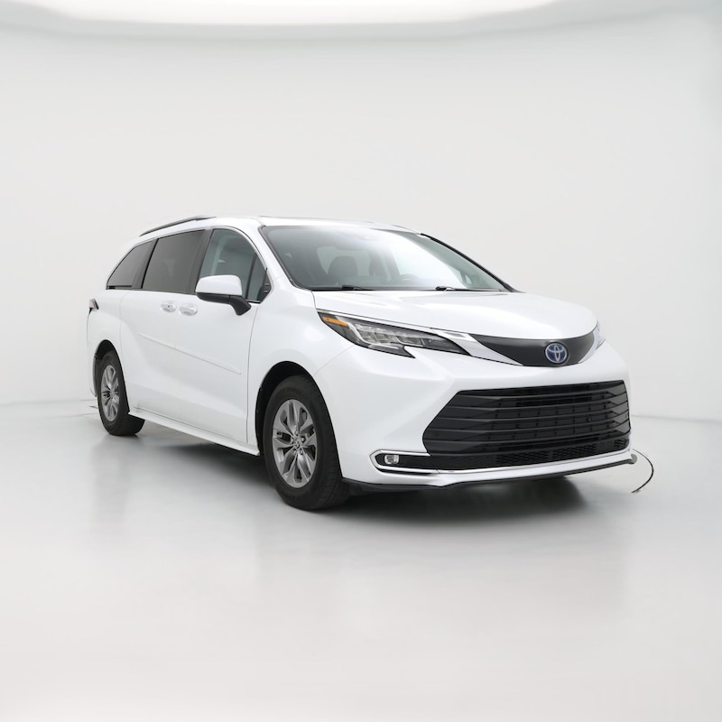 2022 Toyota Sienna Hybrid XLE
