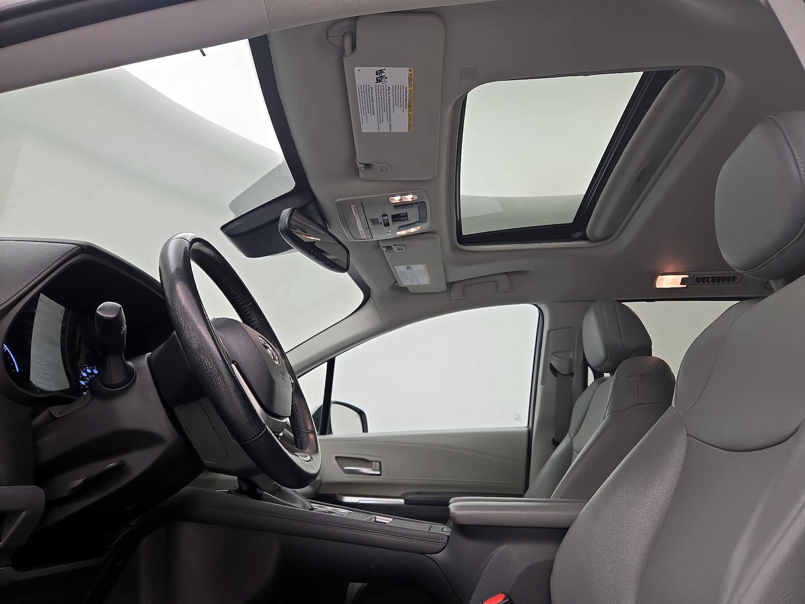 Sunroof(s) & Overhead Airbags