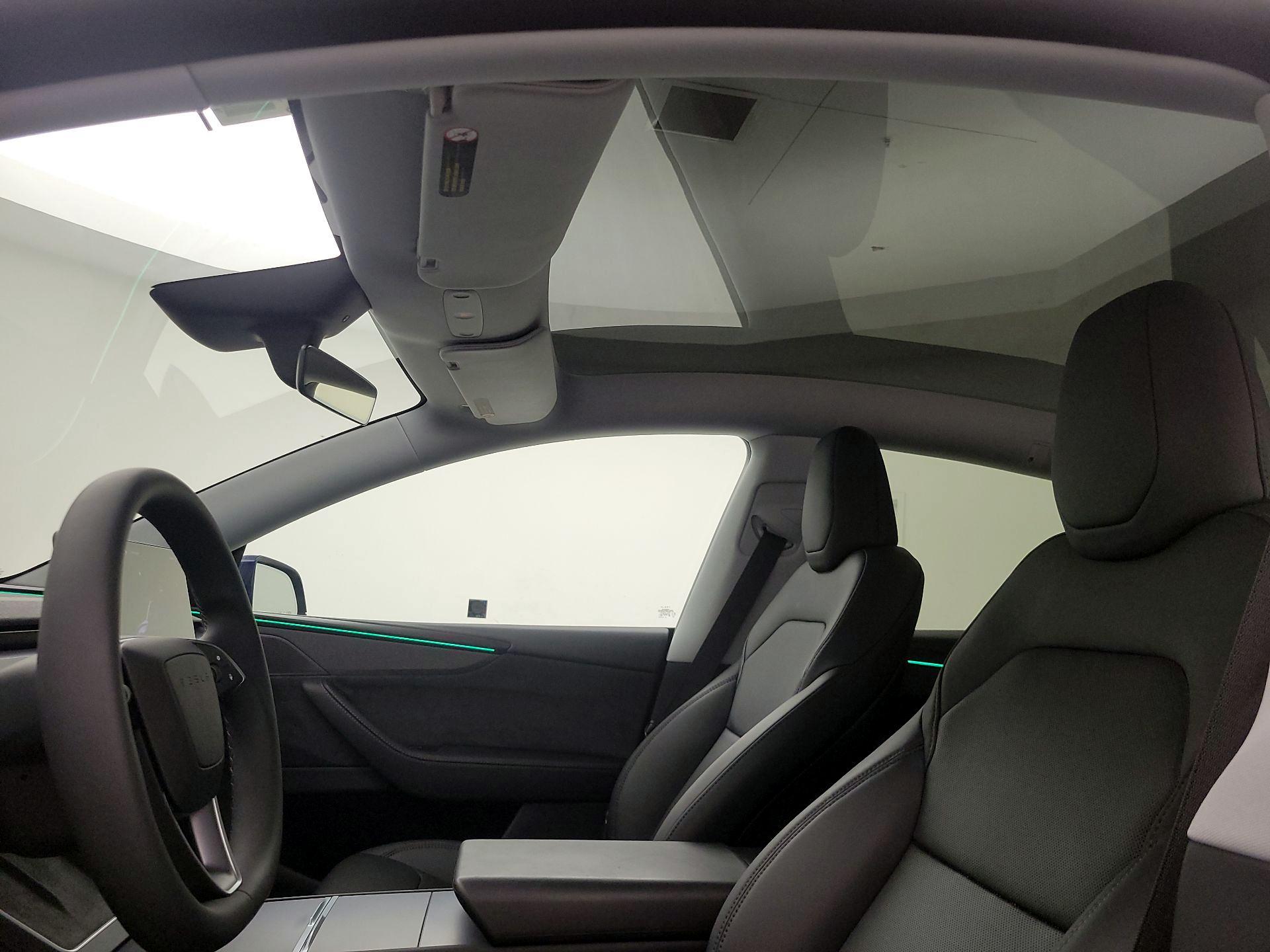 Thumbnail: 2026 Tesla Model Y - 18