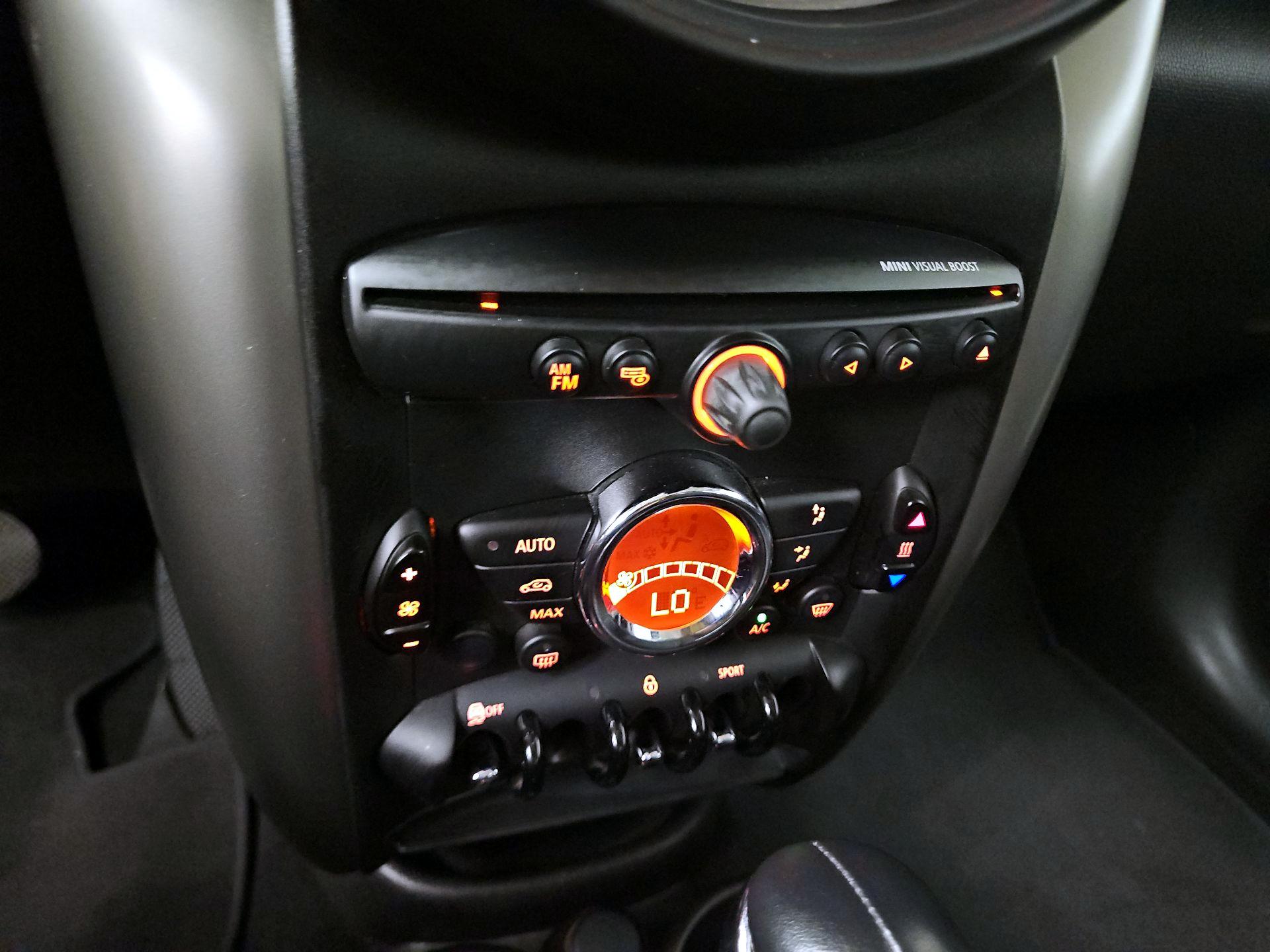 Thumbnail: 2016 MINI Cooper Countryman - 14