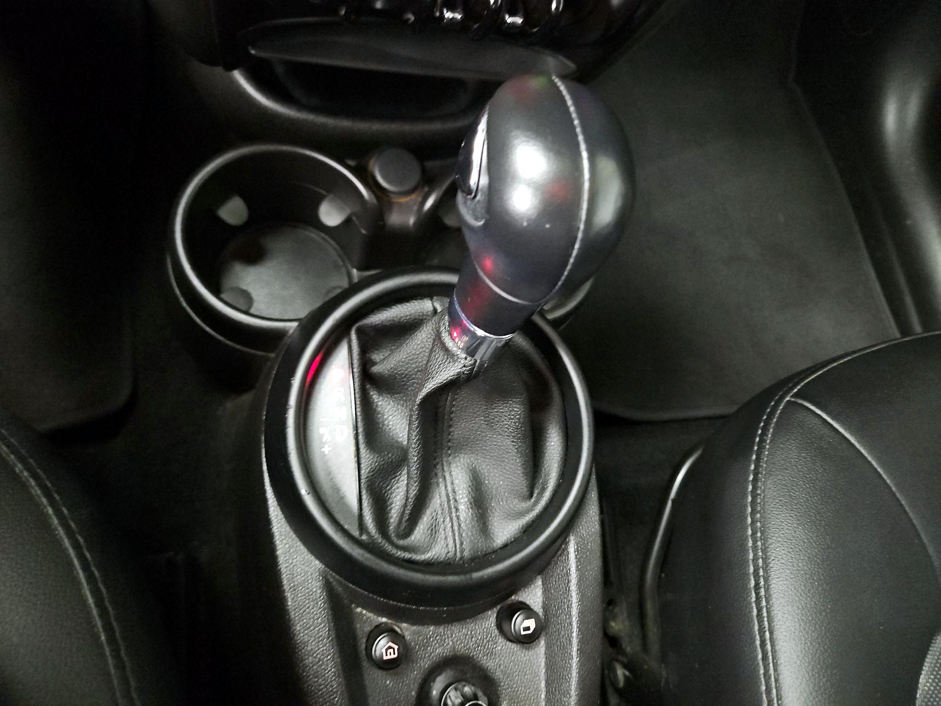 Thumbnail: 2016 MINI Cooper Countryman - 15