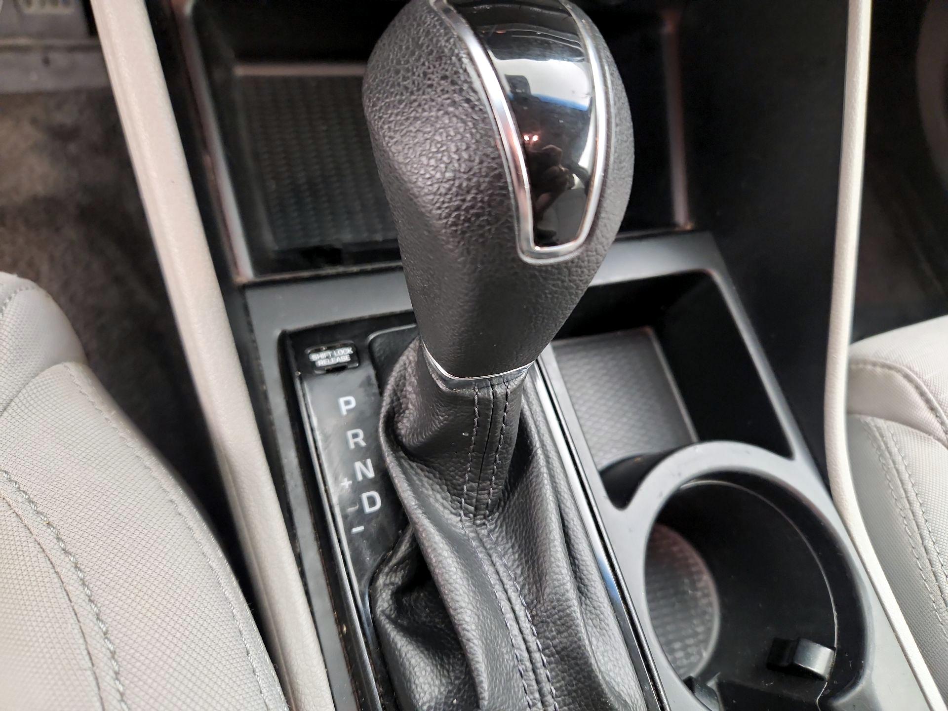 Thumbnail: 2019 Hyundai Tucson - 17