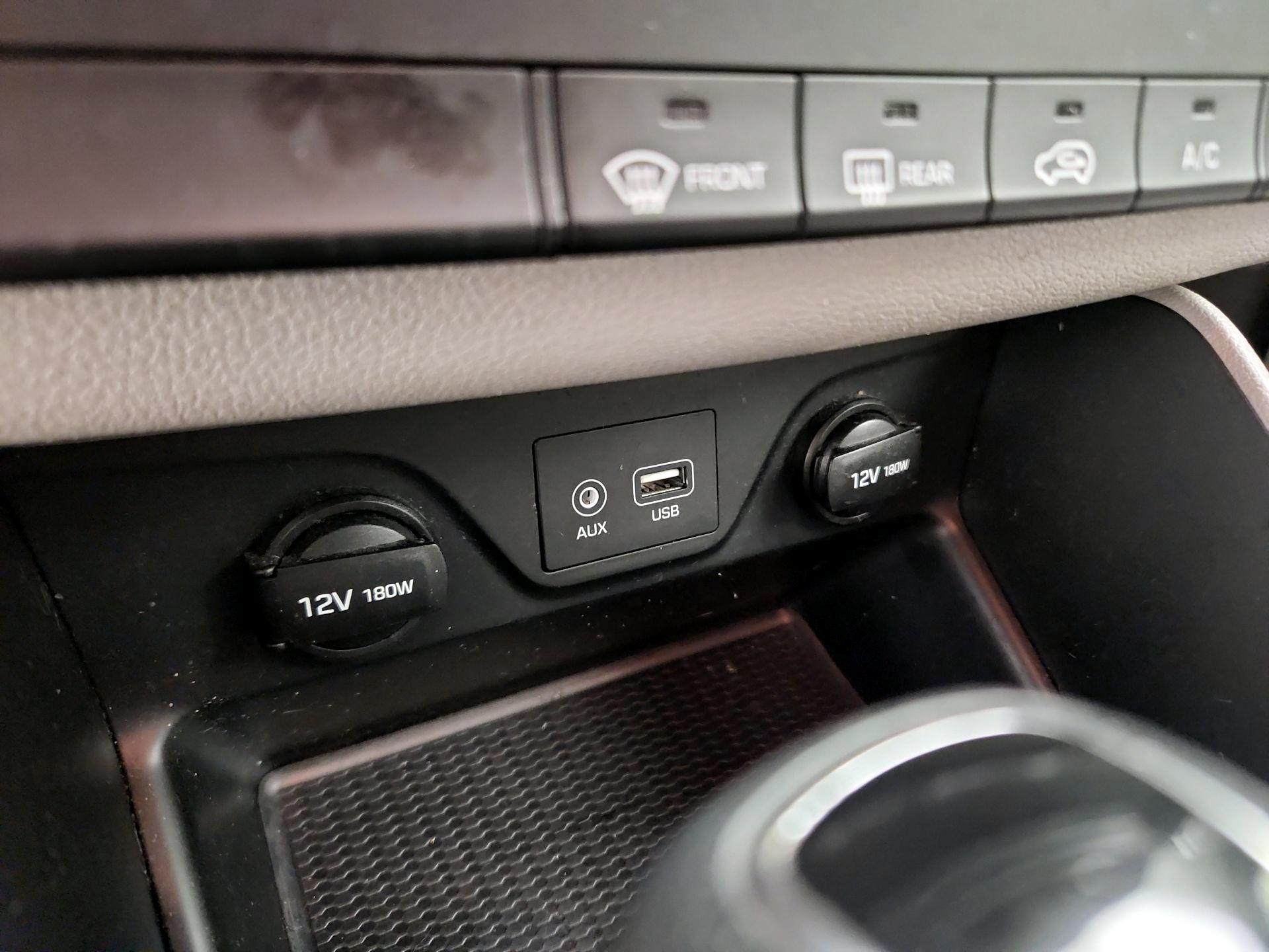 Thumbnail: 2019 Hyundai Tucson - 18