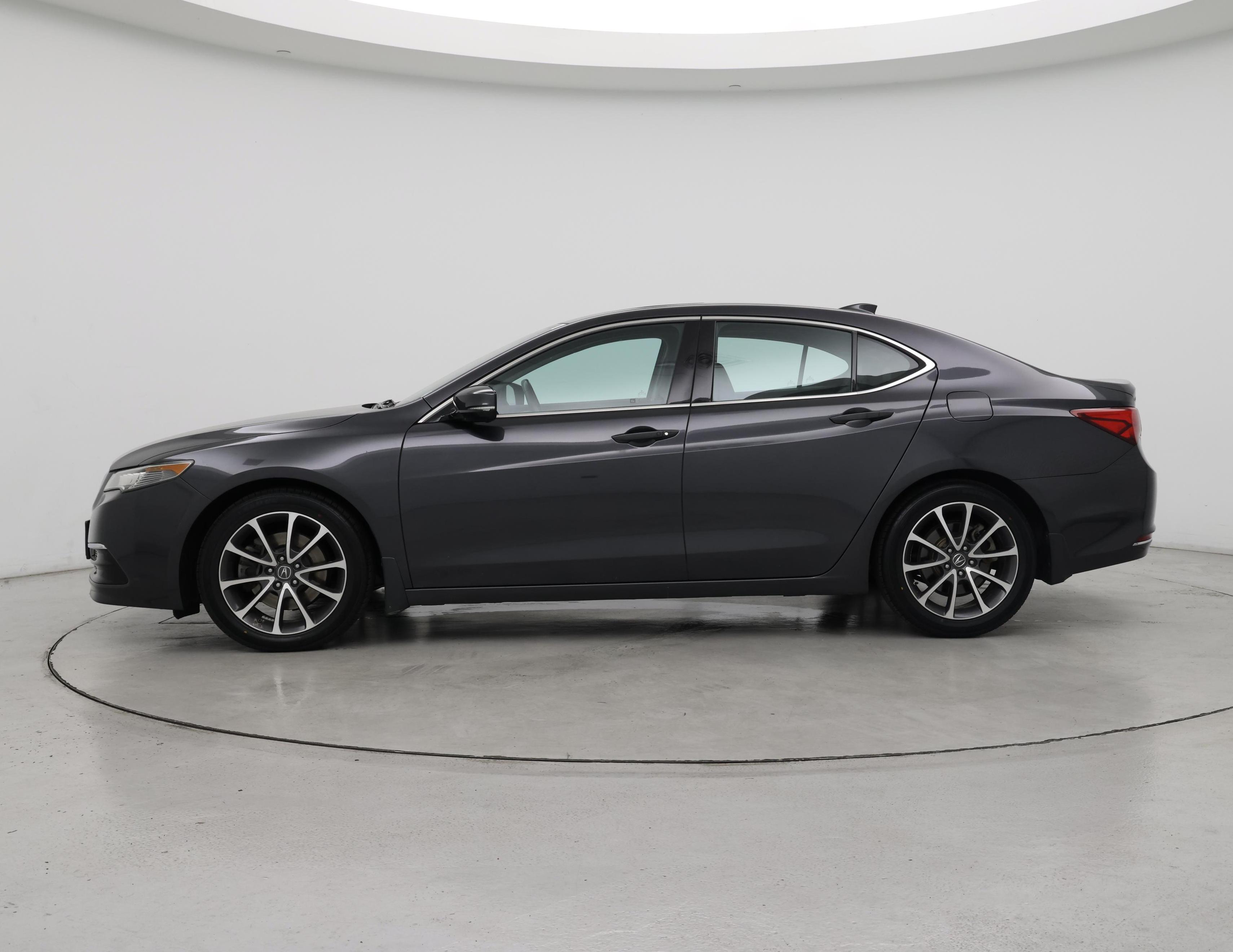 Thumbnail: 2015 Acura TLX - 3