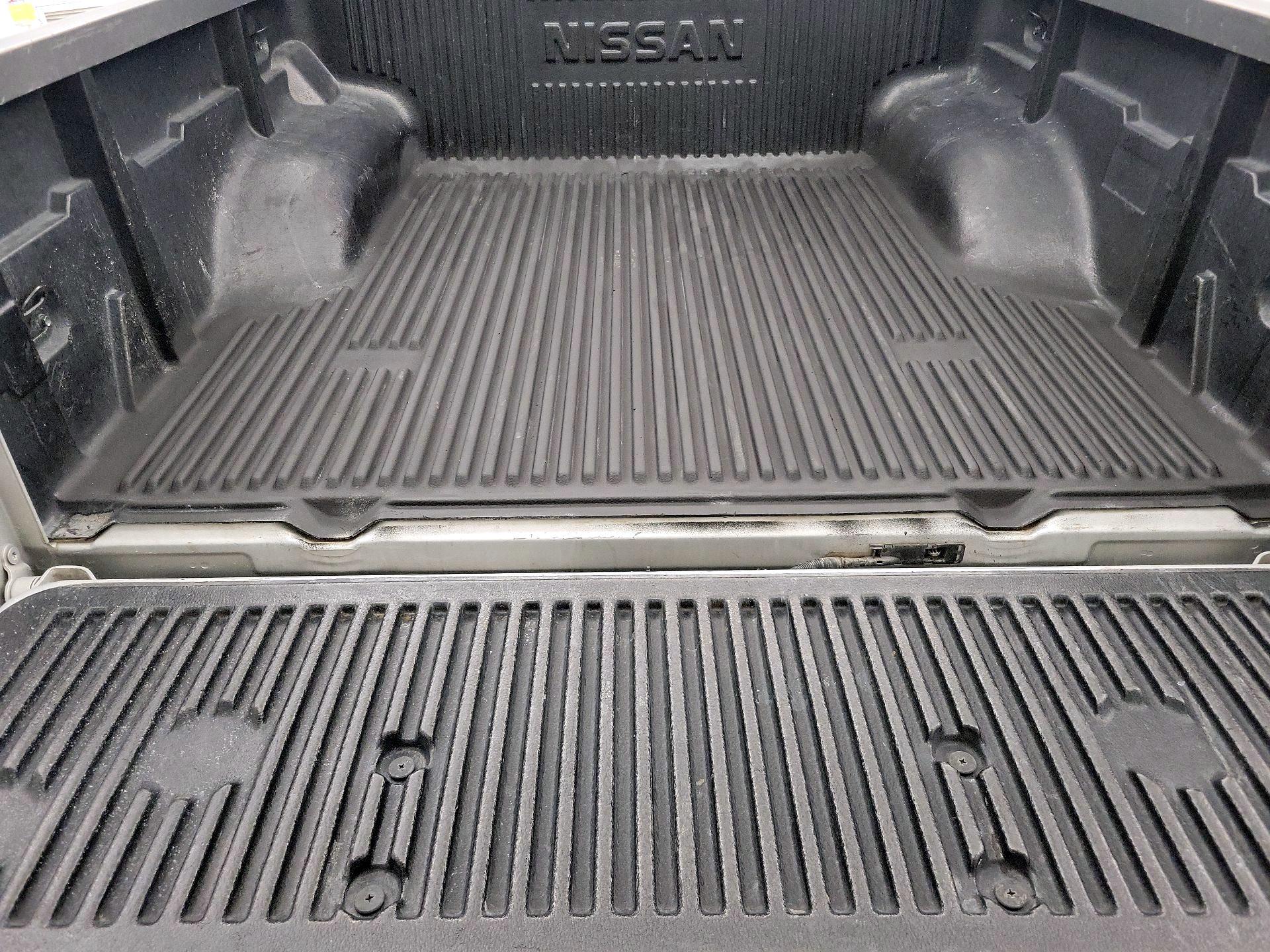 Thumbnail: 2019 Nissan Frontier - 19