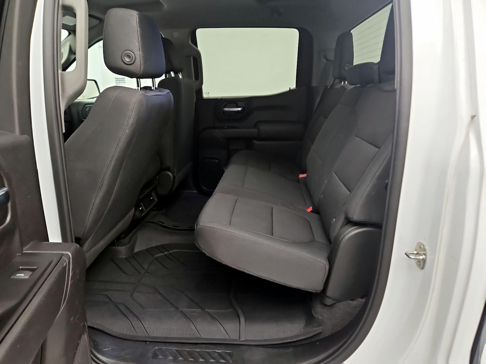2020 Chevrolet Silverado 1500 Custom - Photo 18