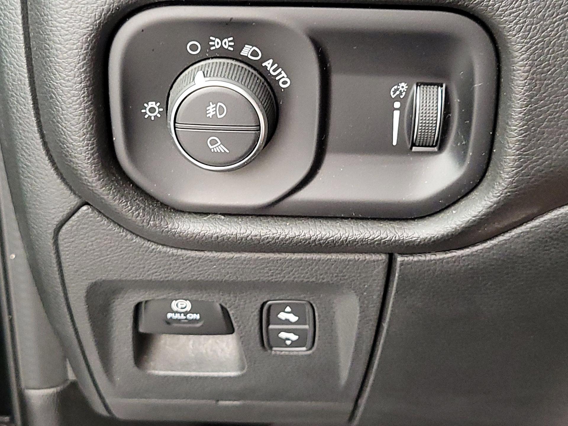 Thumbnail: 2023 RAM 1500 - 13