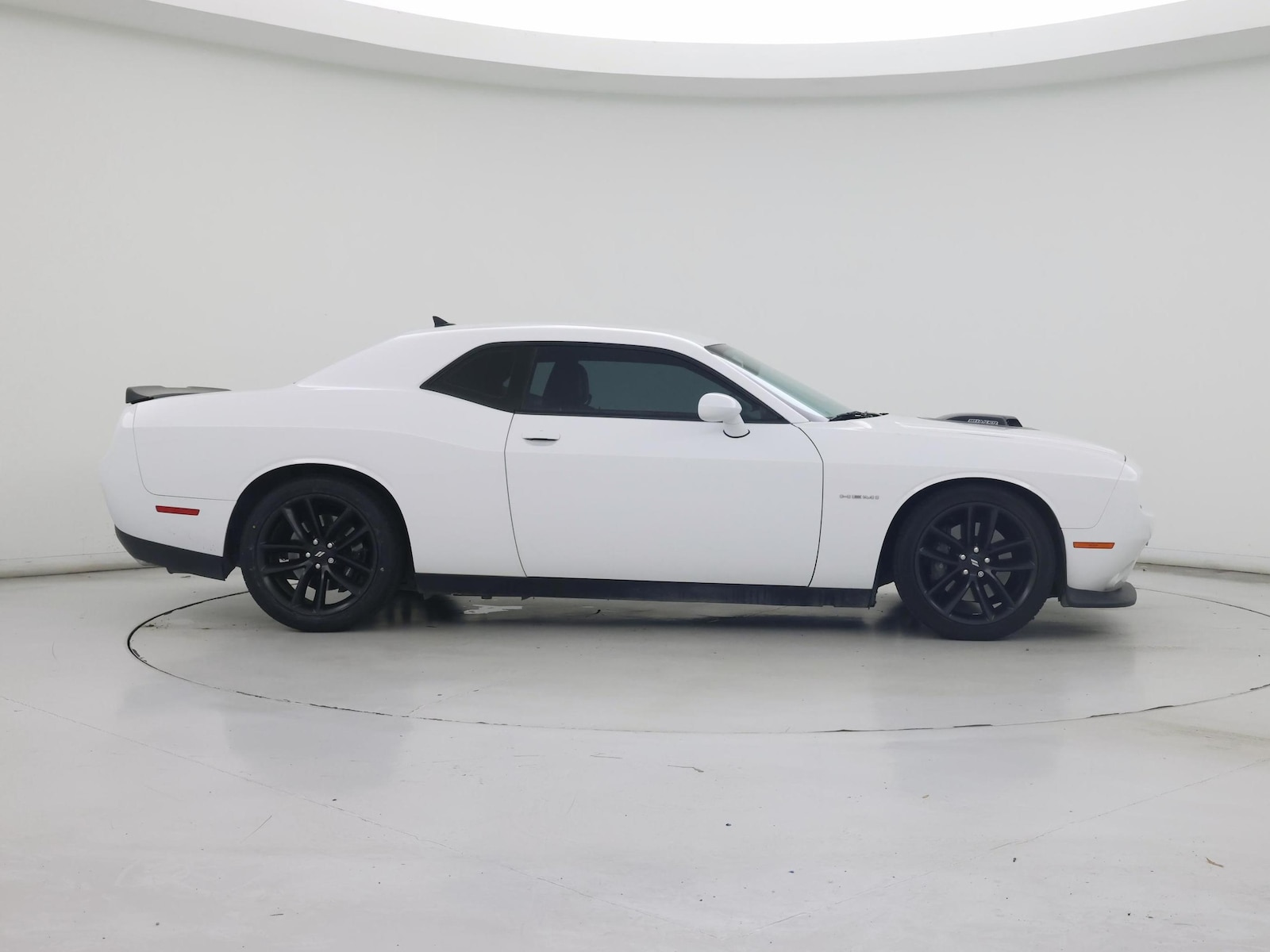 2021 Dodge Challenger R/T - Photo 8