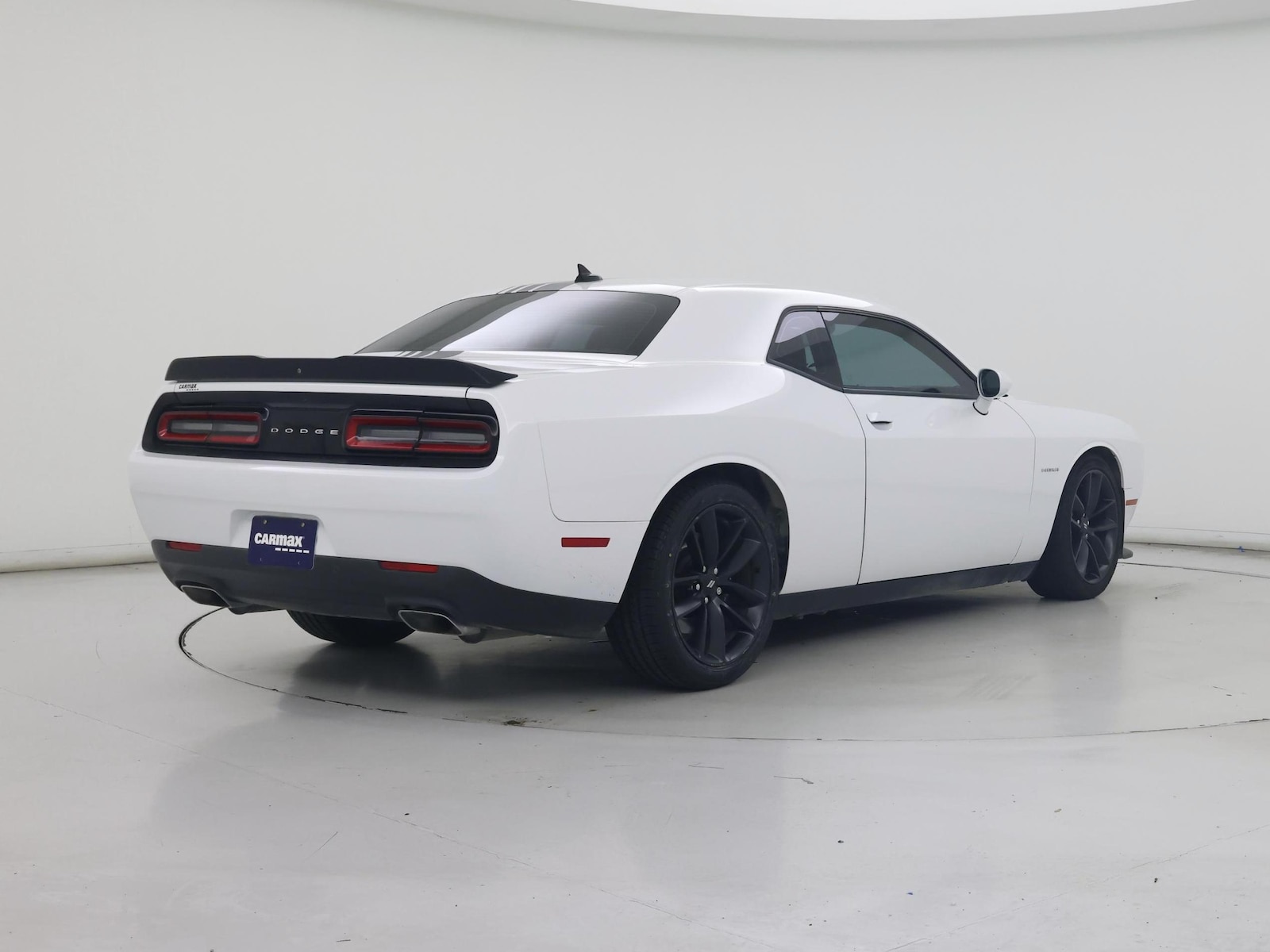 2021 Dodge Challenger R/T - Photo 9