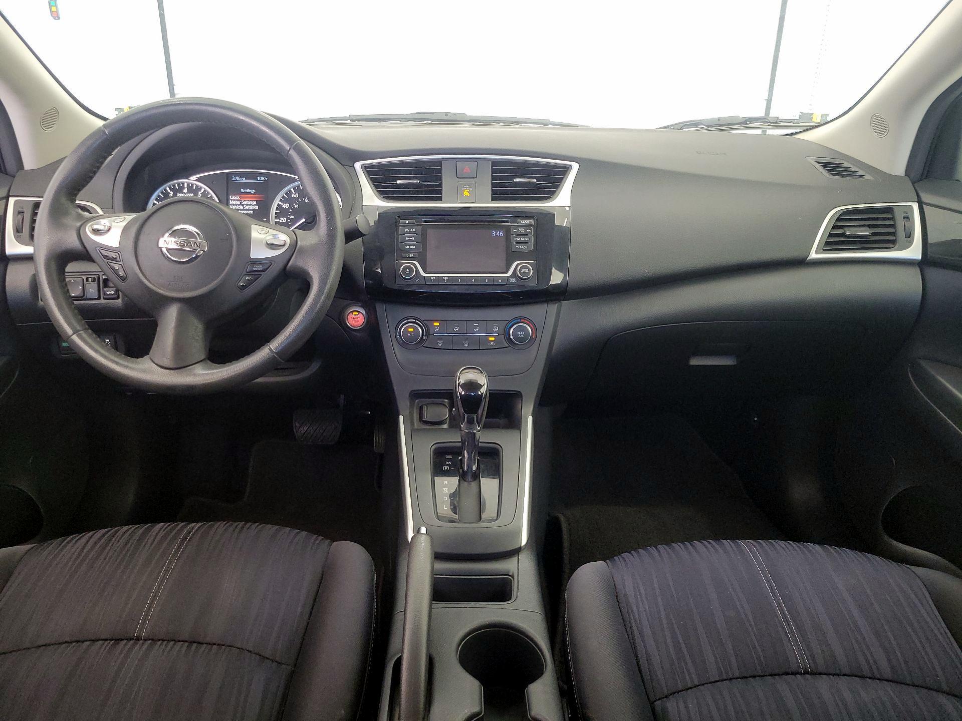 Thumbnail: 2017 Nissan Sentra - 9