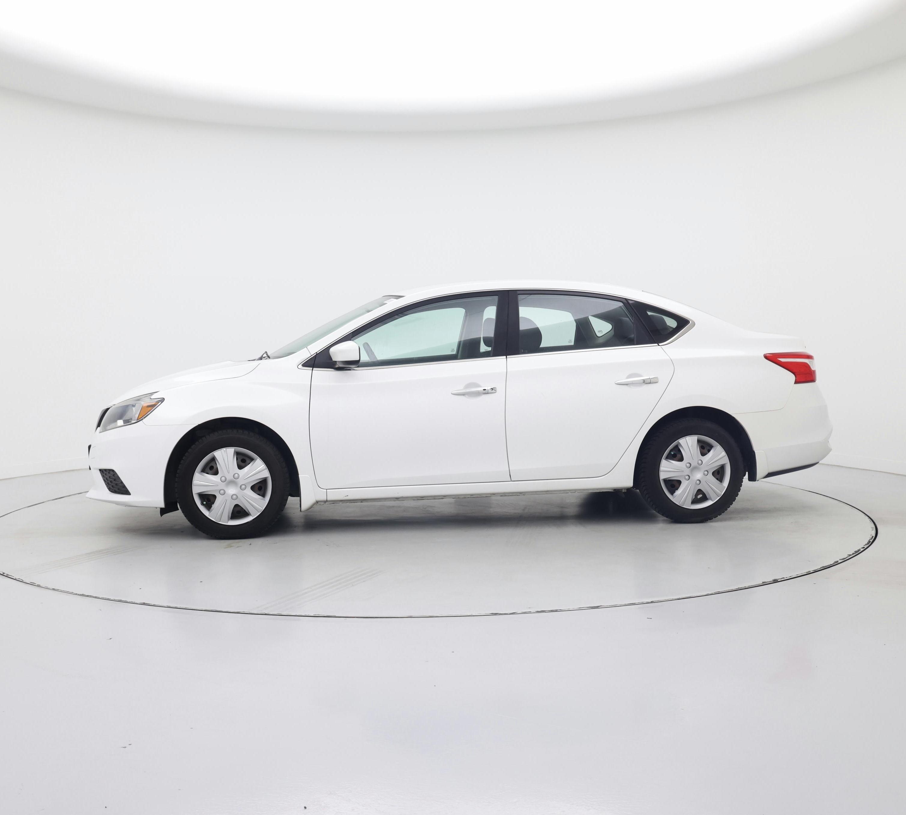 Thumbnail: 2017 Nissan Sentra - 3
